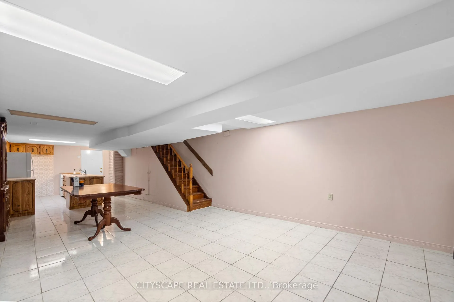 92 Bellwoods Avenue