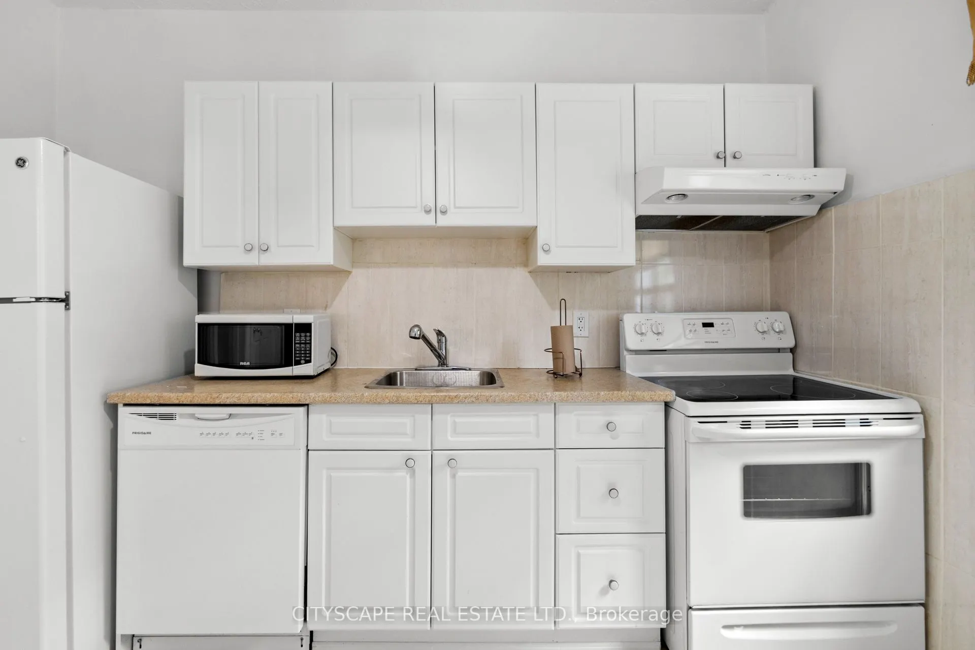 92 Bellwoods Avenue