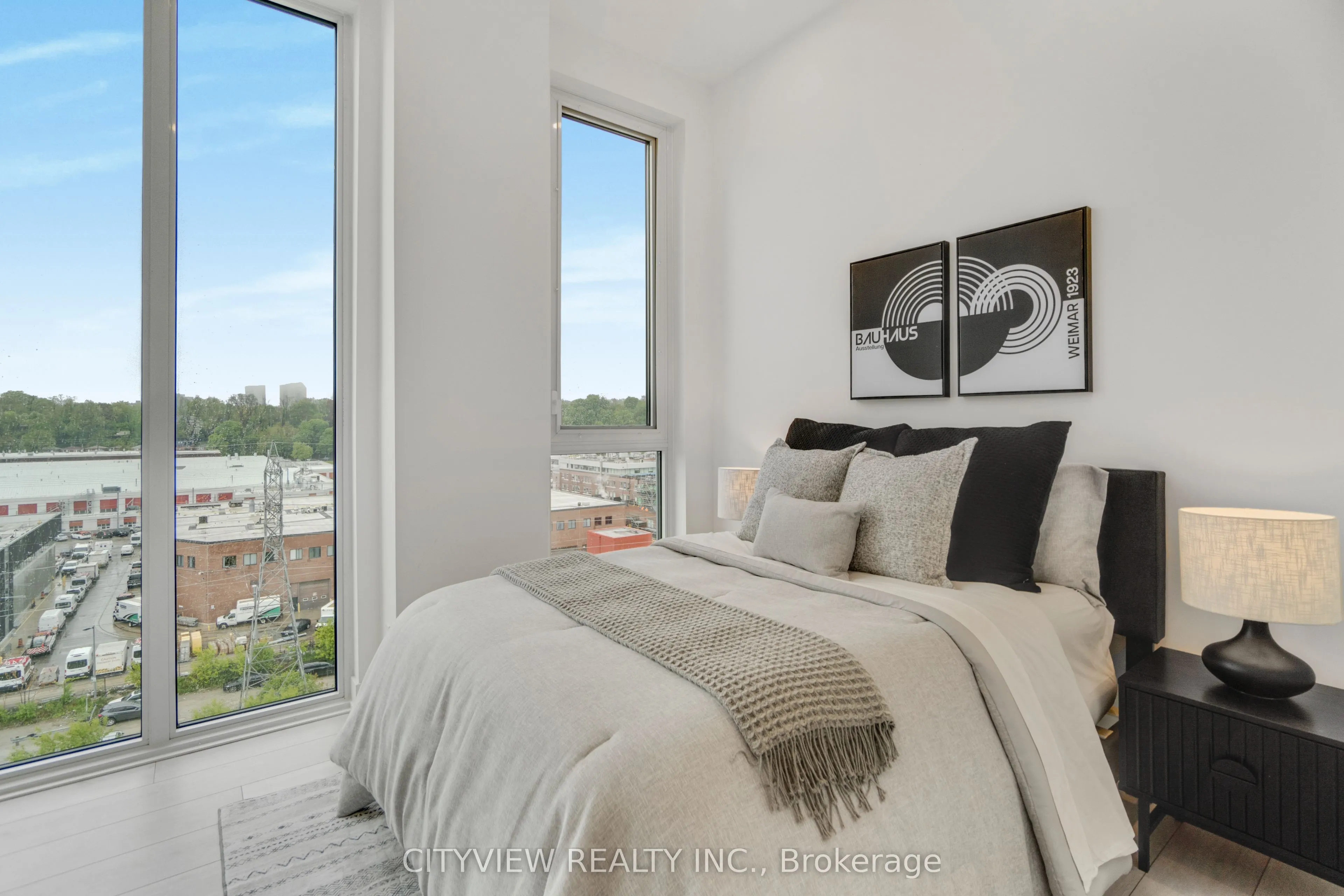 500 Dupont Street, #PH5
