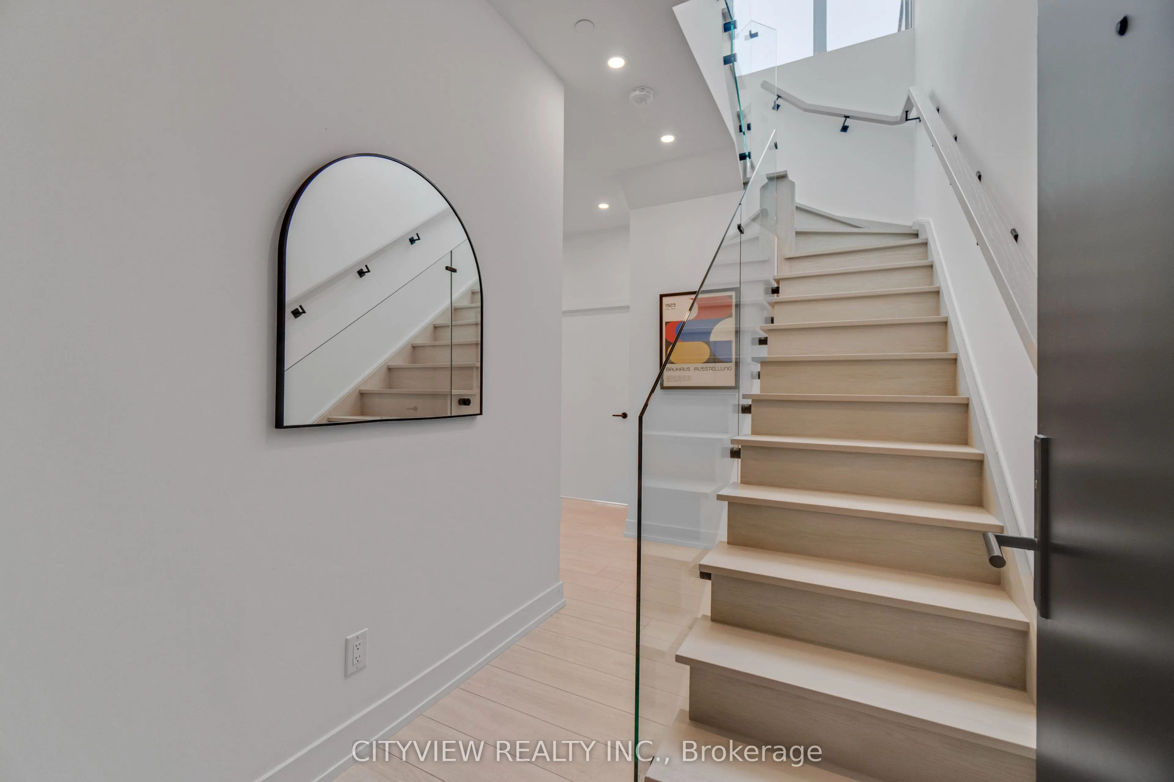 500 Dupont Street, #PH5