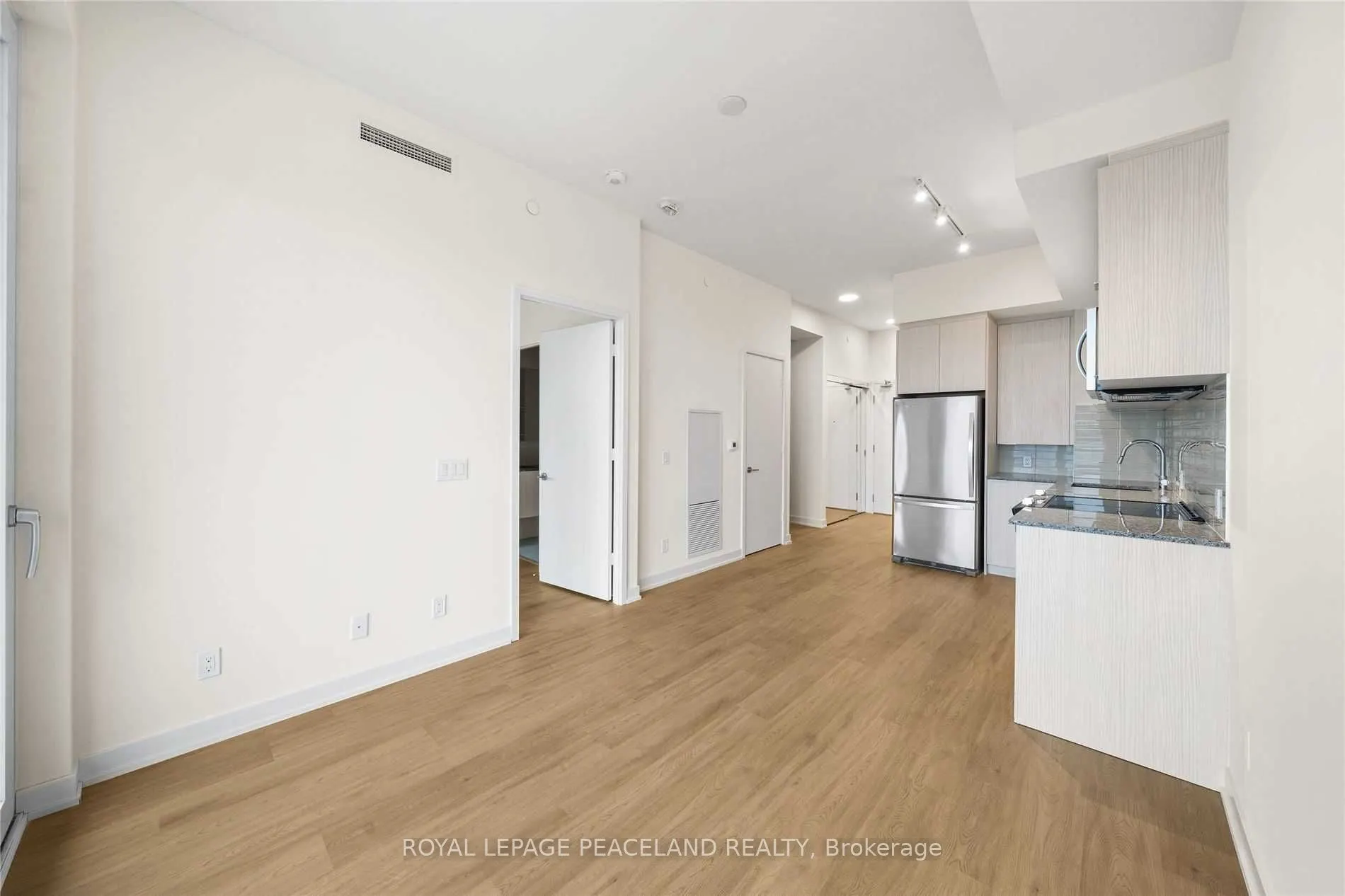 10 Deerlick Court, #2205