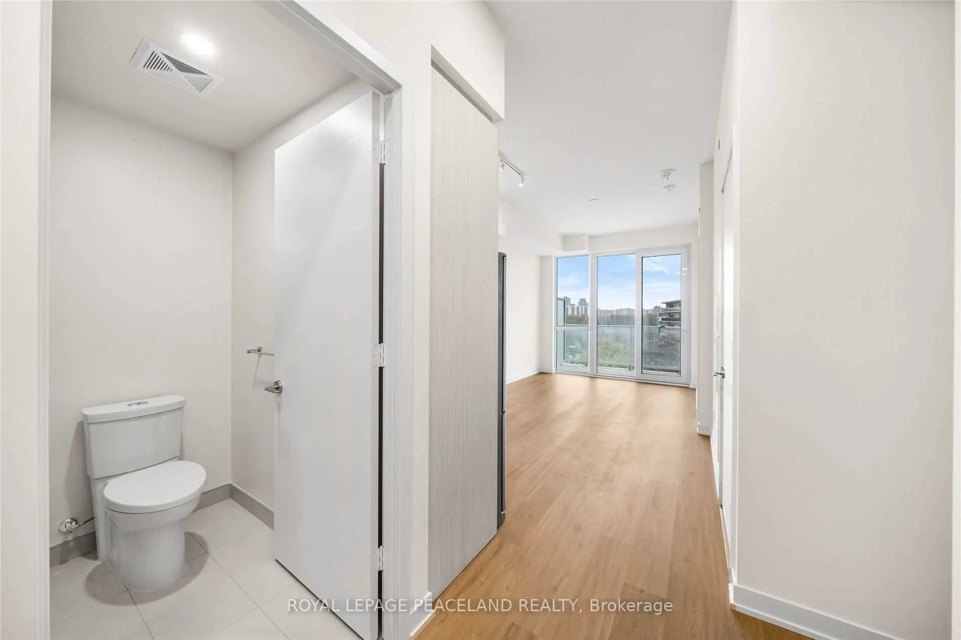 10 Deerlick Court, #2205
