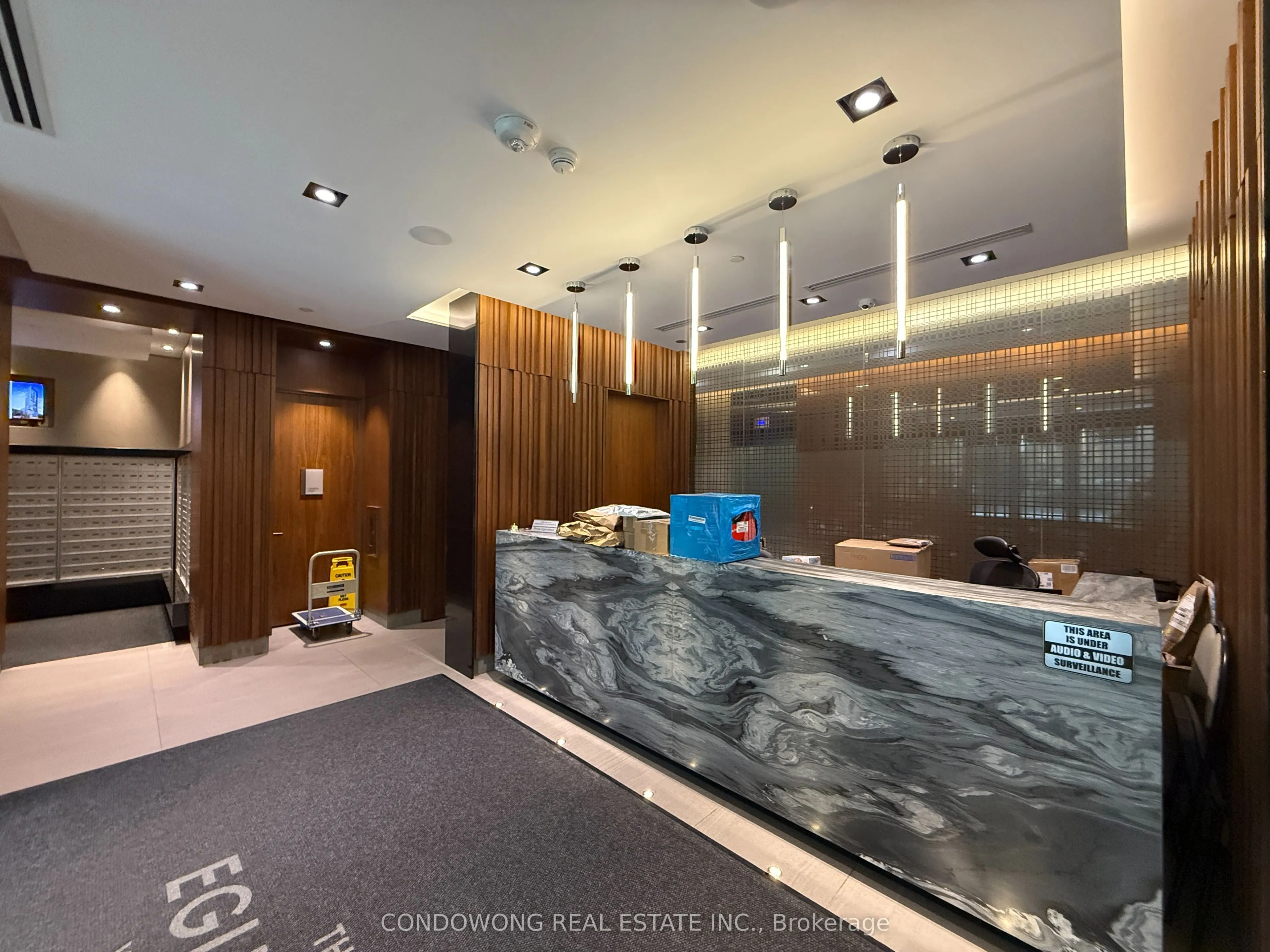 125 Redpath Avenue #2911
