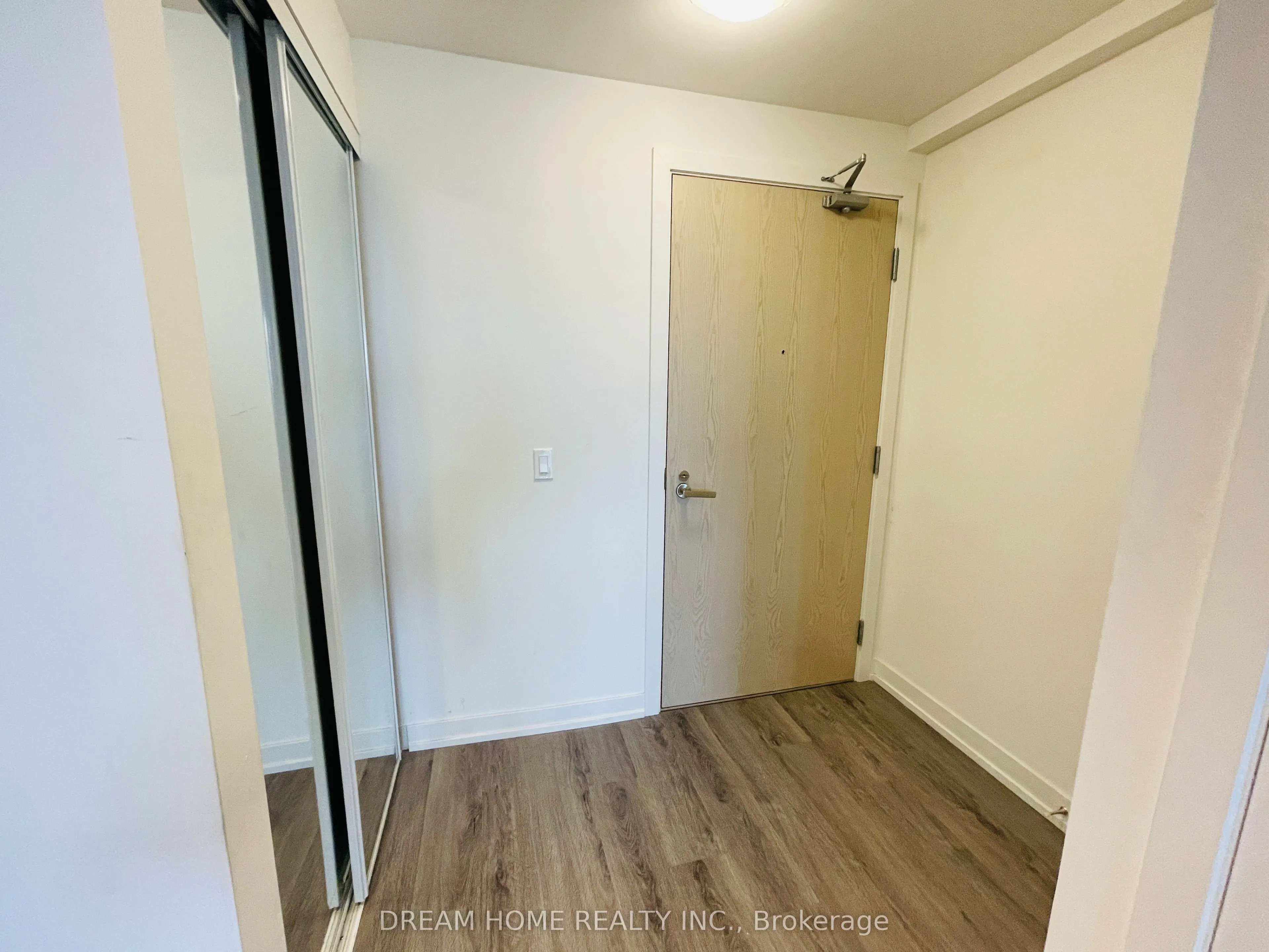138 Downes Street #6701