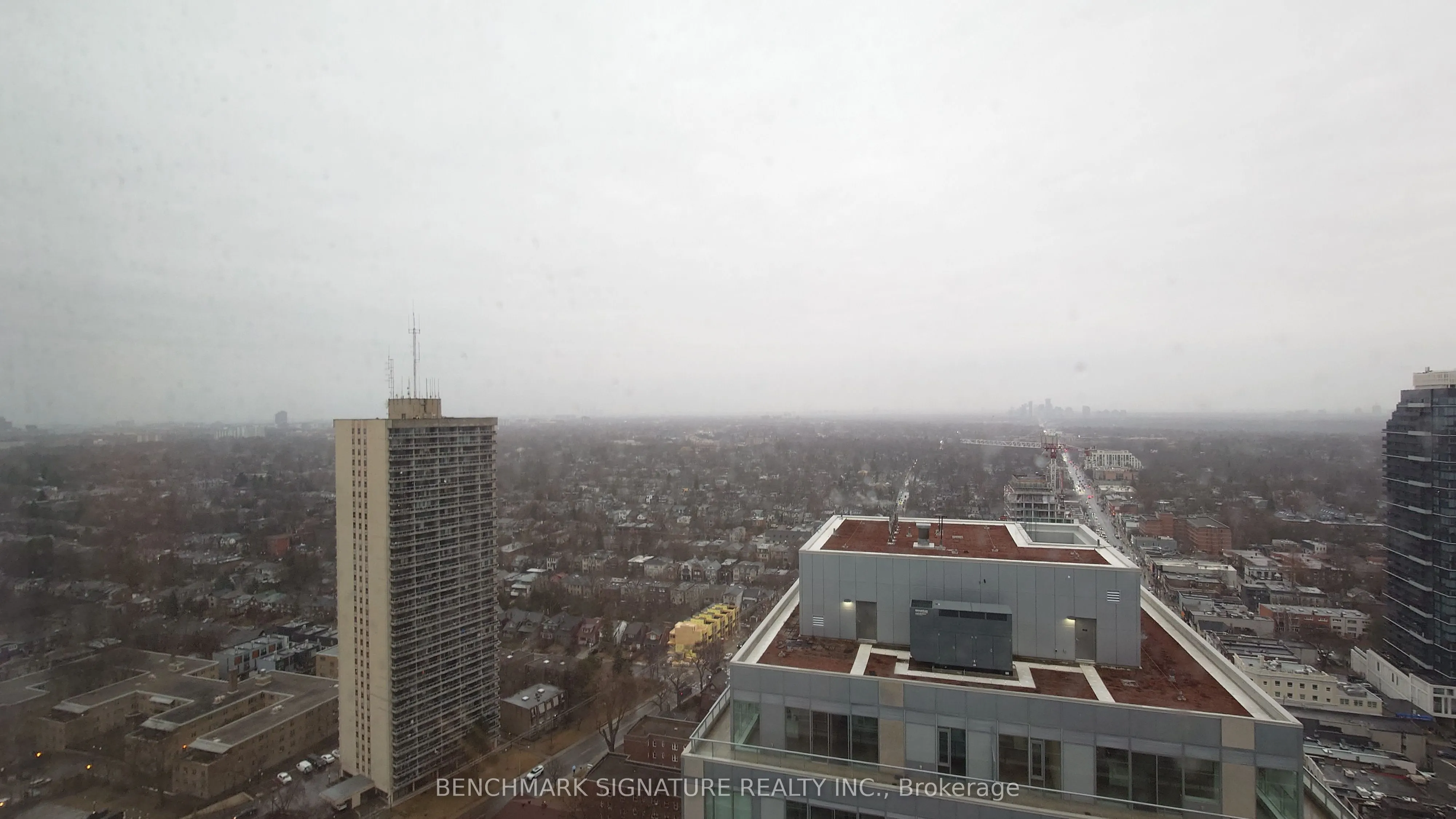 33 Helendale Avenue, #2902