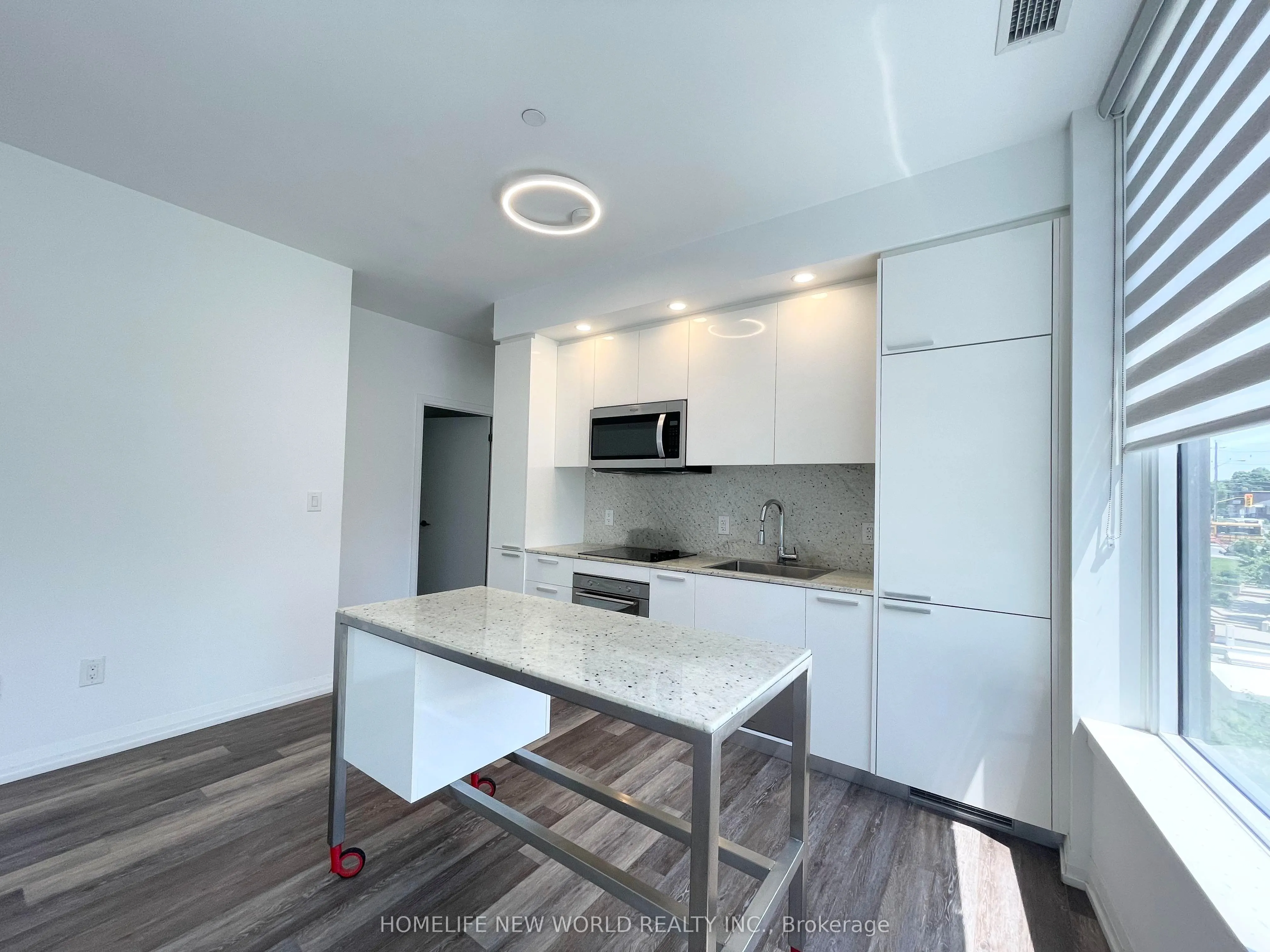 75 Canterbury Place #207