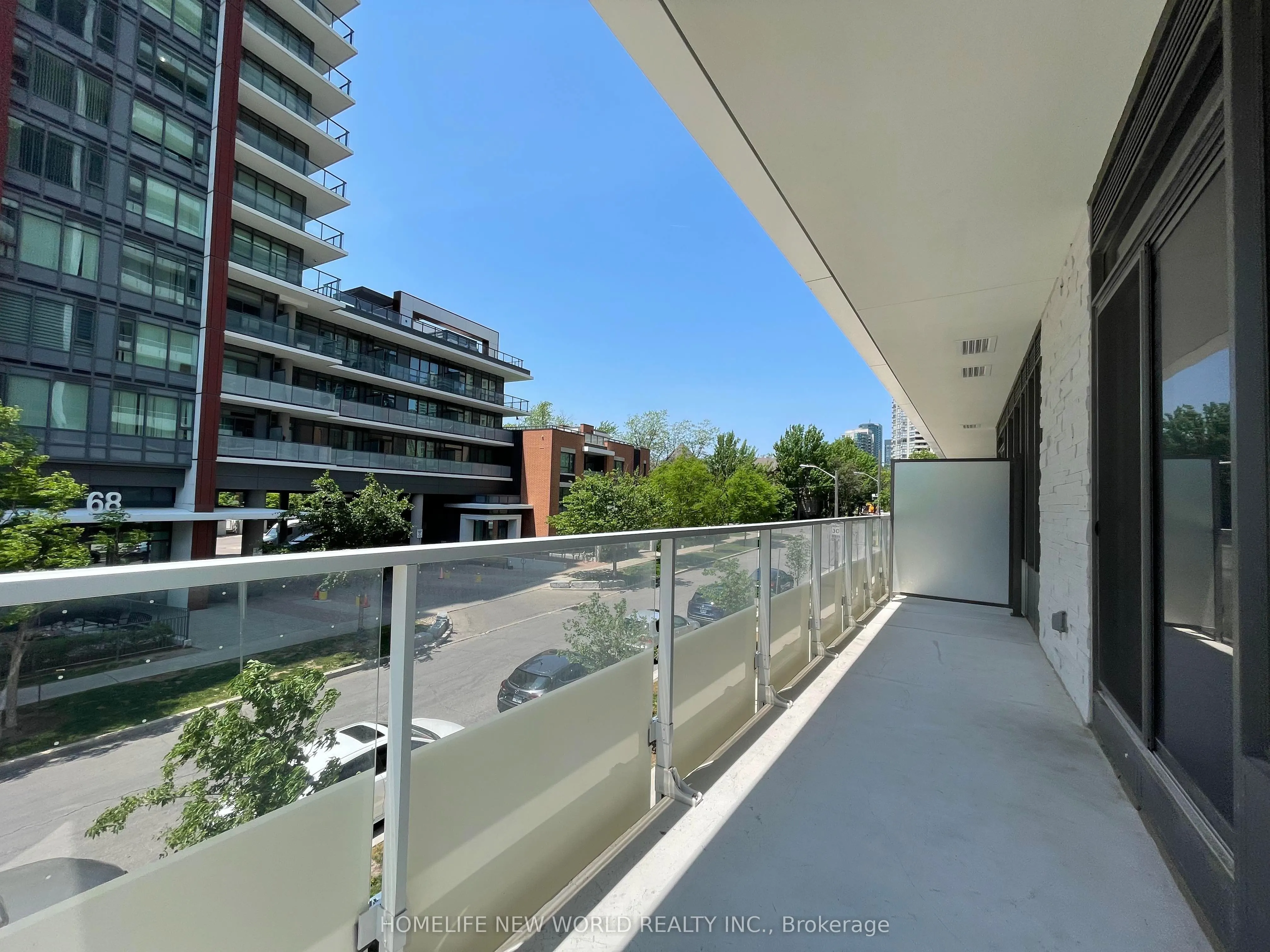 75 Canterbury Place #207