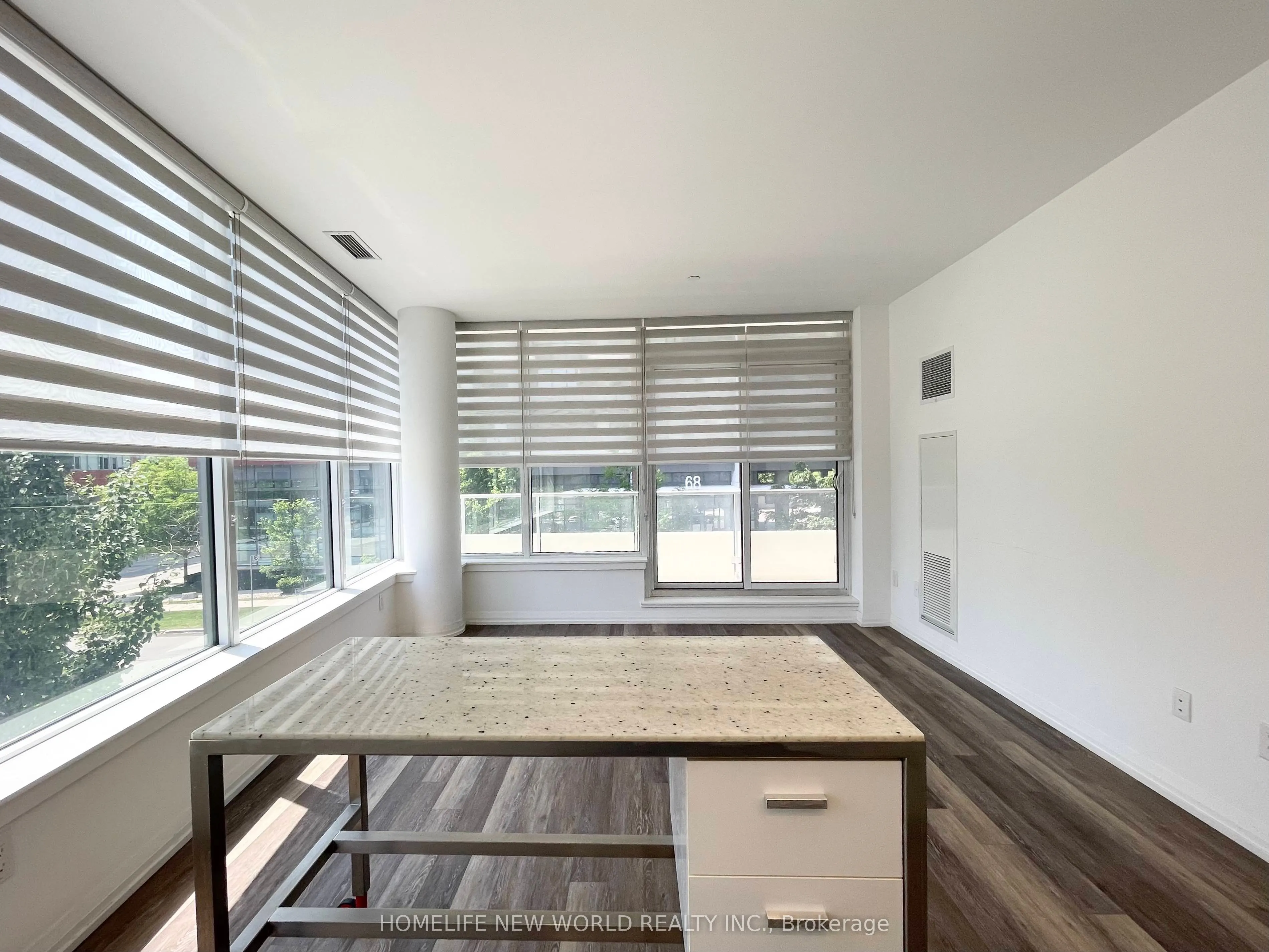 75 Canterbury Place #207