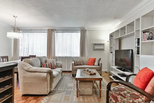 1A Dale Avenue, #206