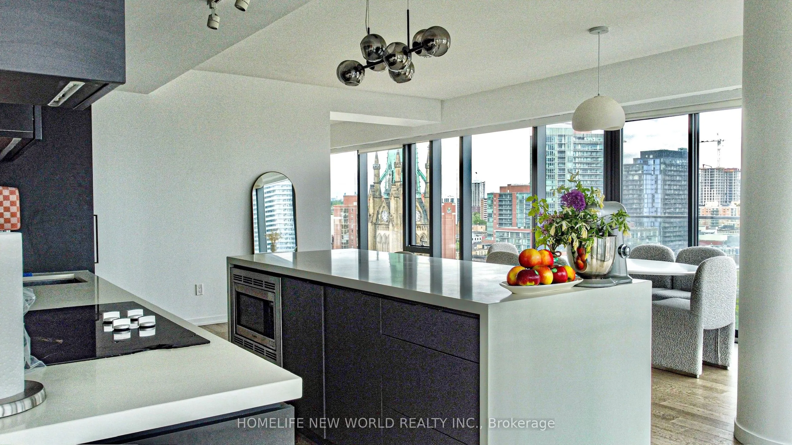 60 Colborne Street, #1502