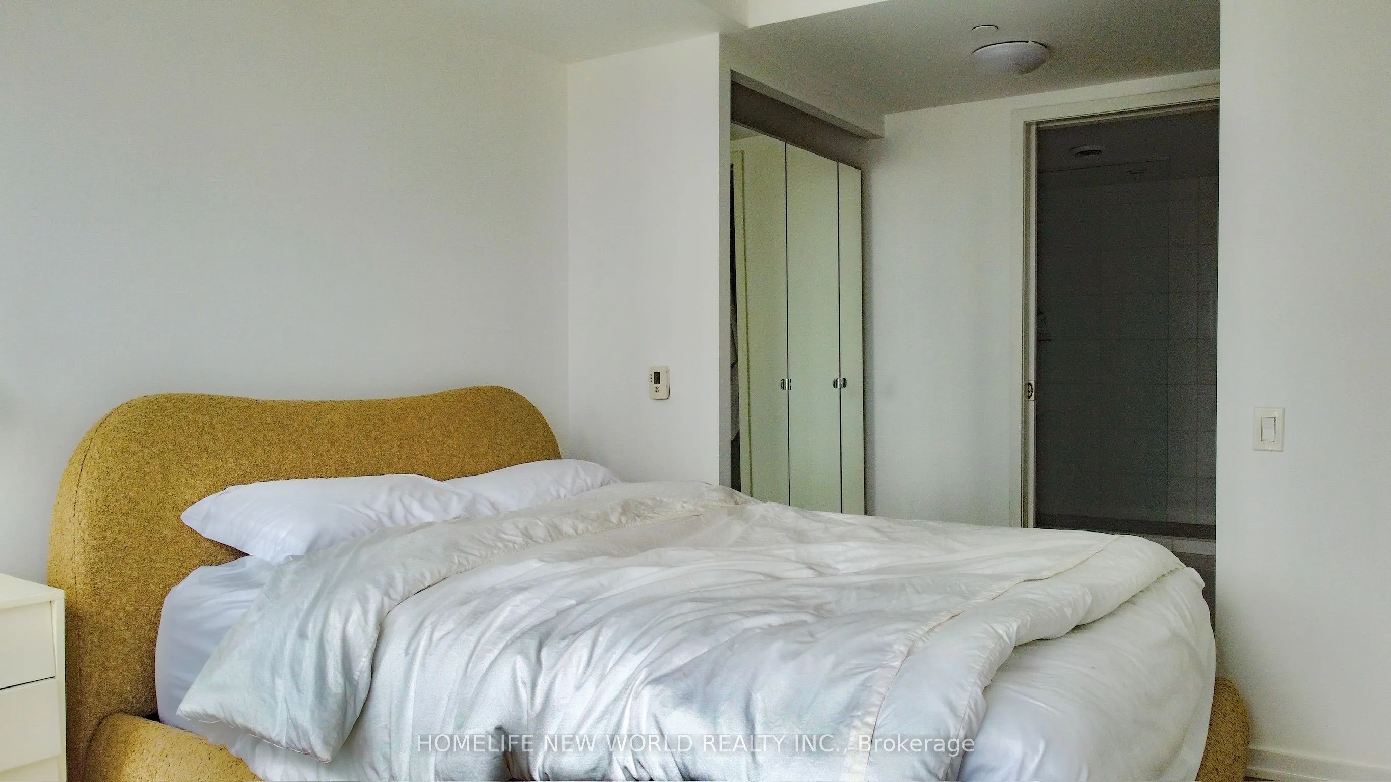 60 Colborne Street, #1502