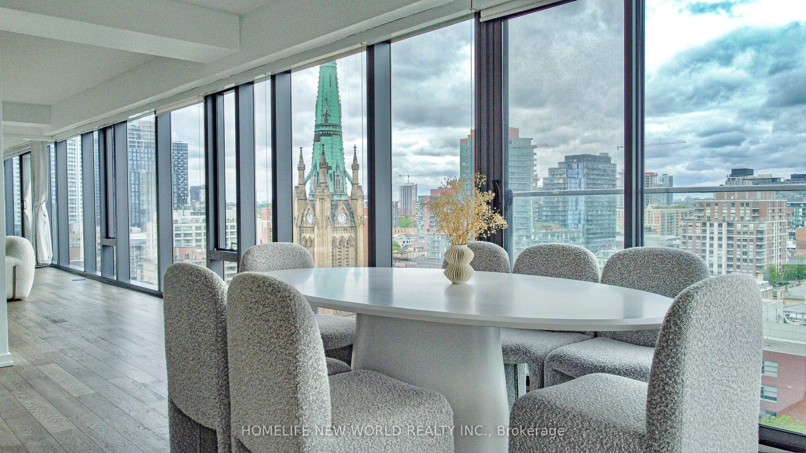 60 Colborne Street, #1502