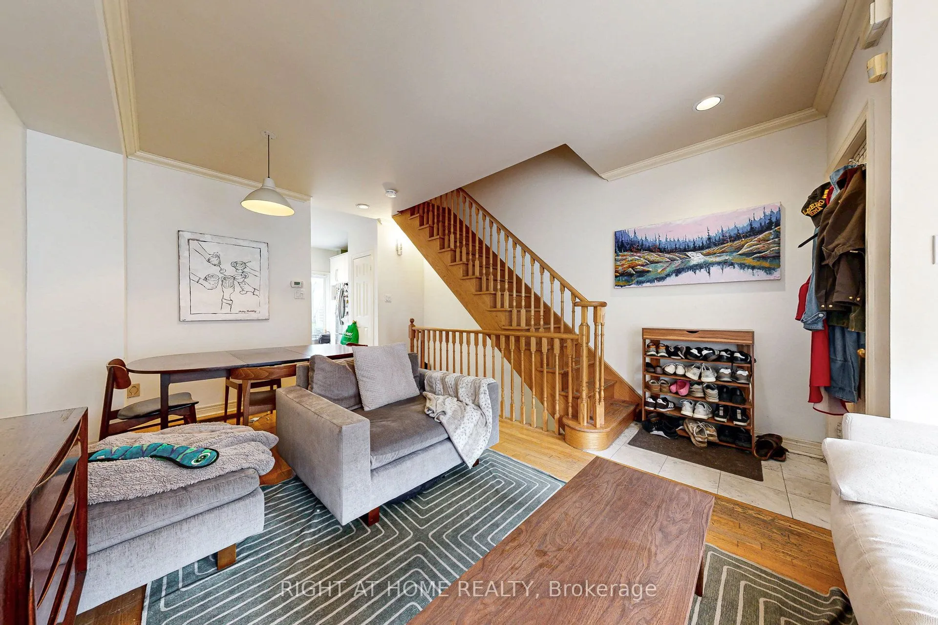 189 Lippincott Street