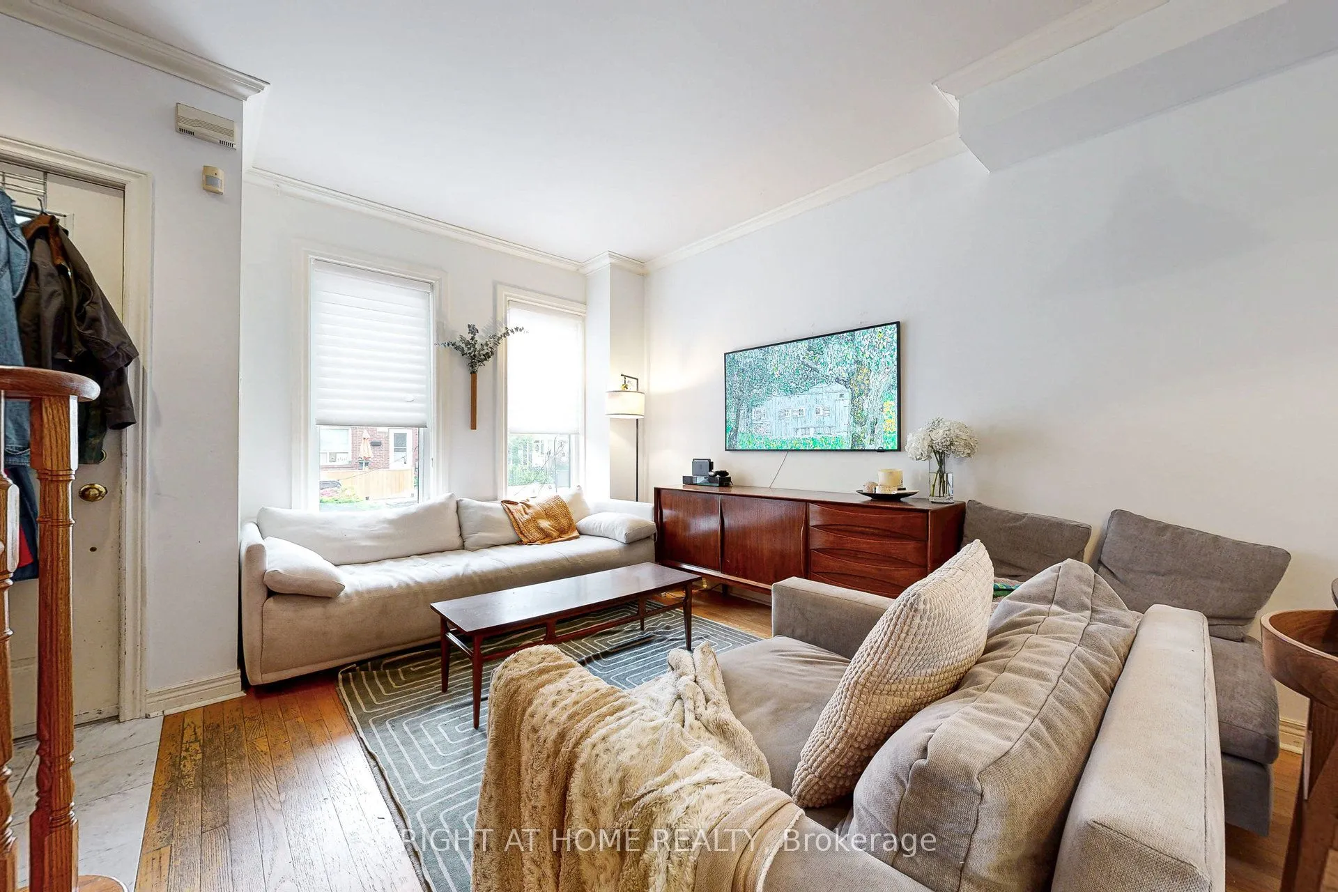 189 Lippincott Street