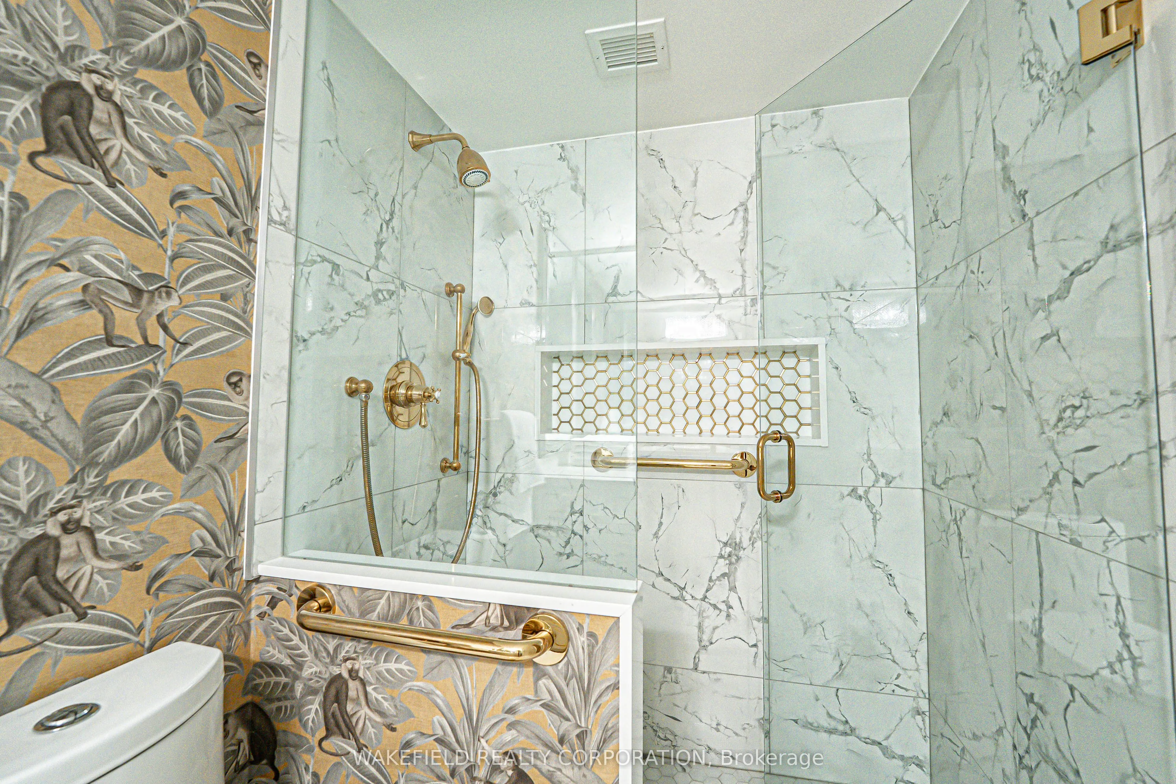 61 St Clair Avenue W #505