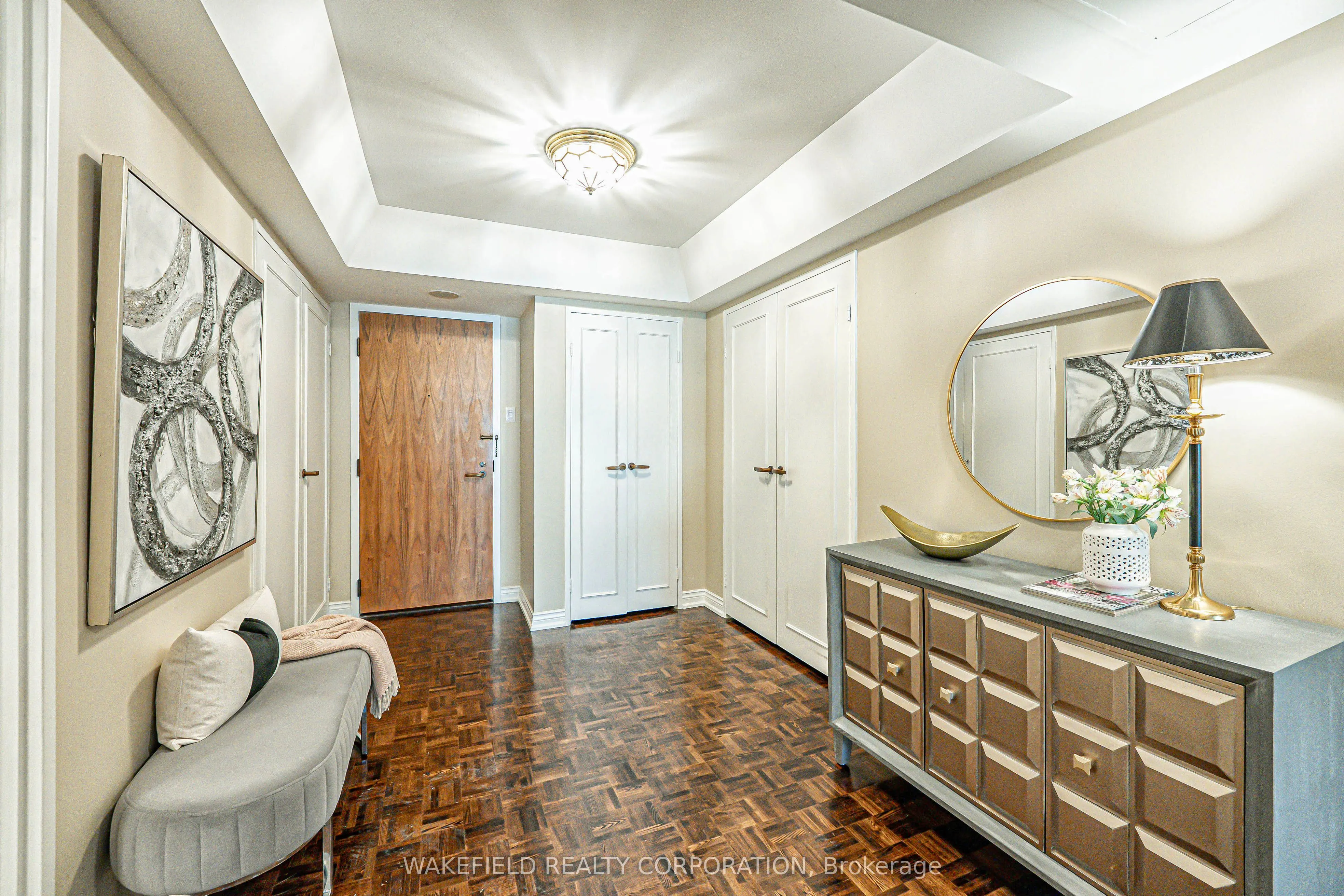61 St Clair Avenue W #505
