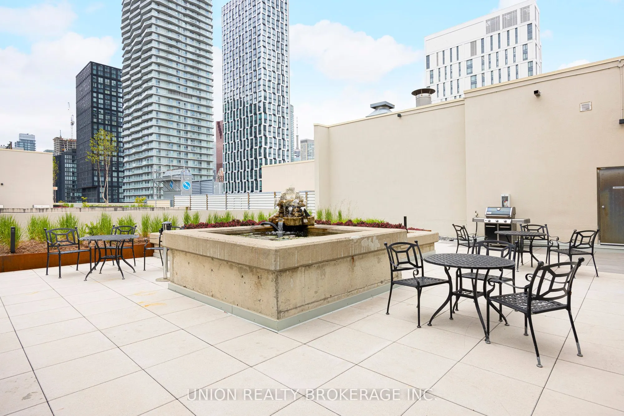 155 Dalhousie Street, #942