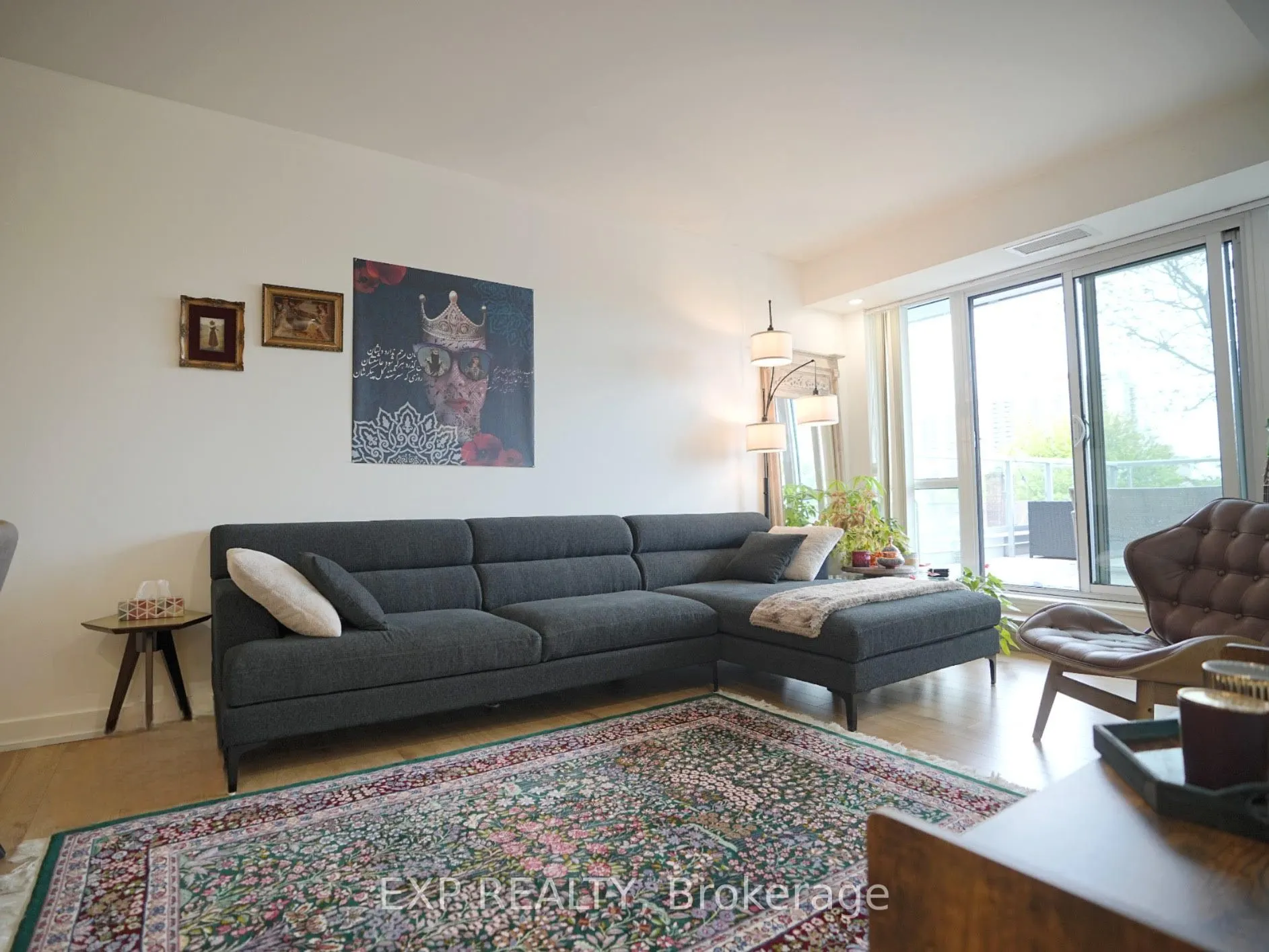 501 St Clair Avenue W, #312