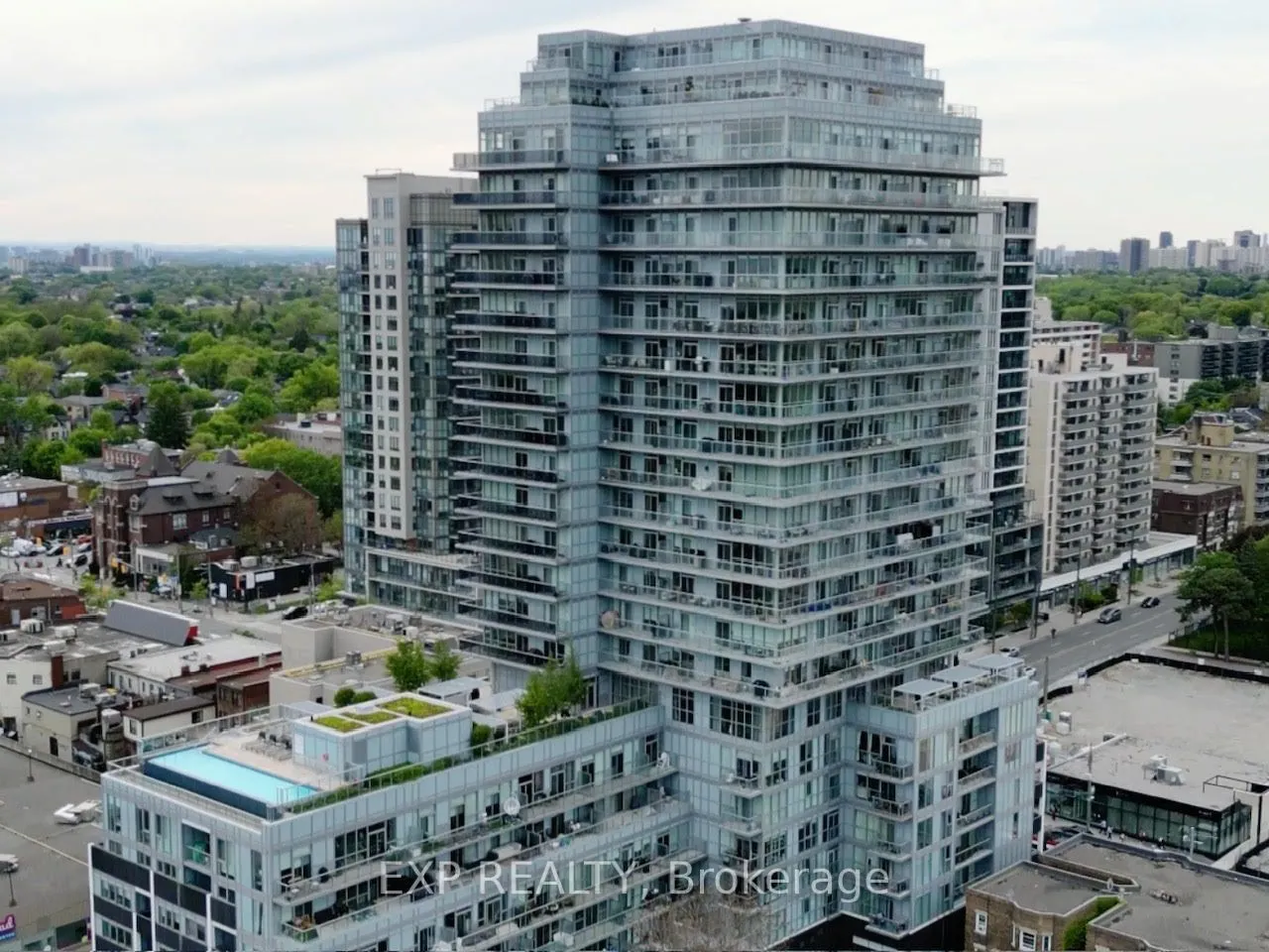 501 St Clair Avenue W, #312