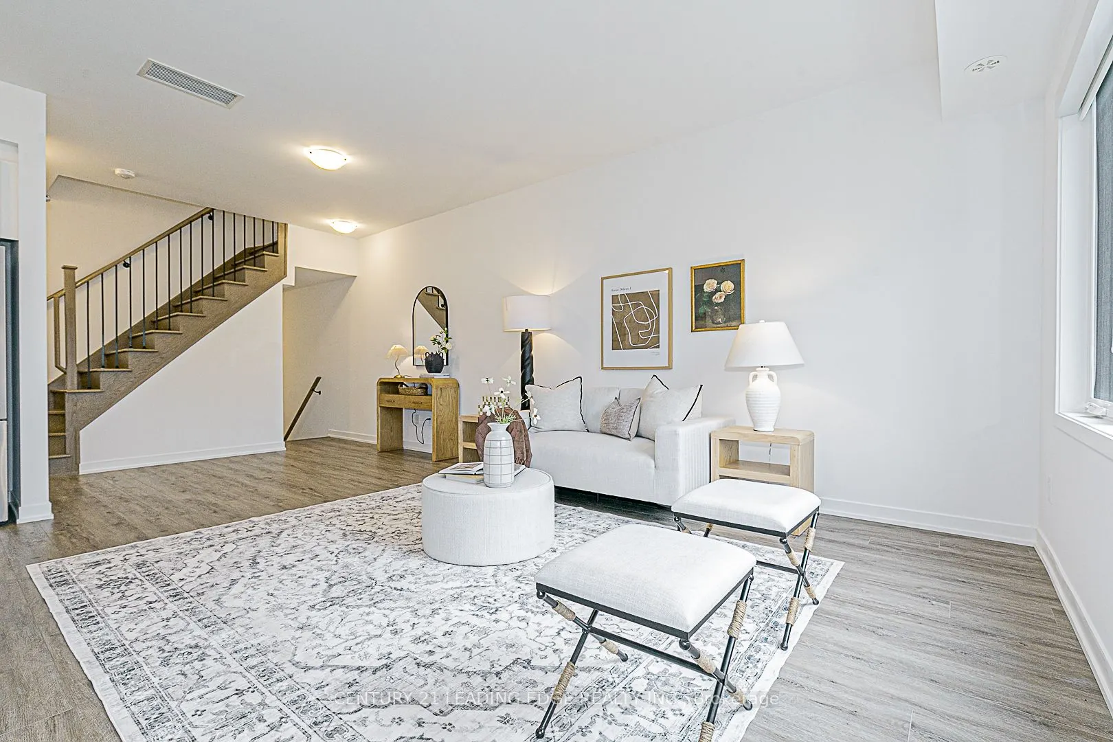 14 Marquette Avenue, #10