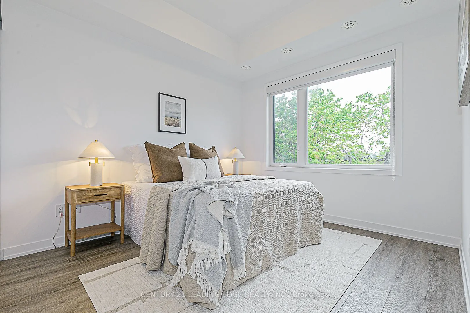 14 Marquette Avenue, #10