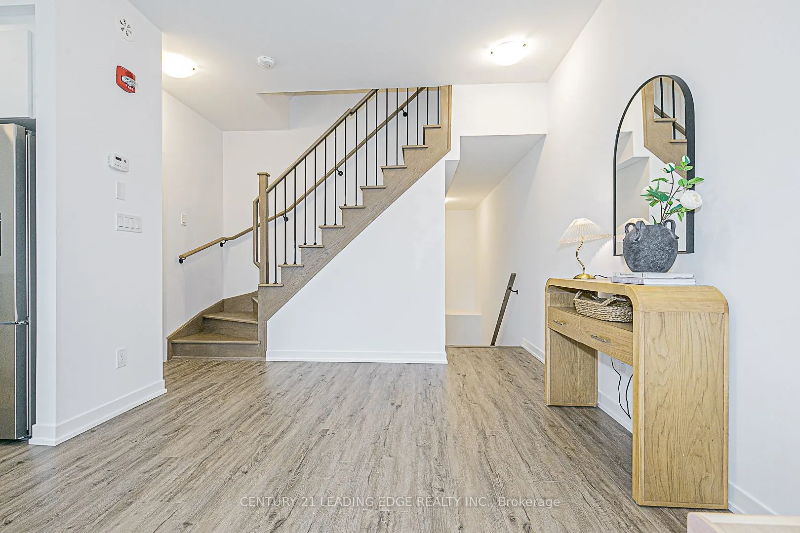 14 Marquette Avenue, #10