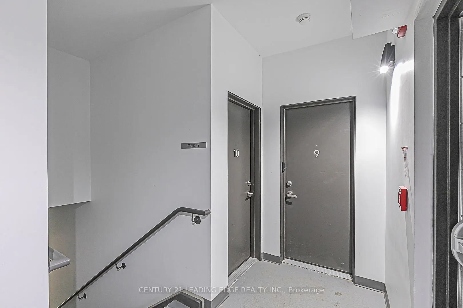 14 Marquette Avenue, #10