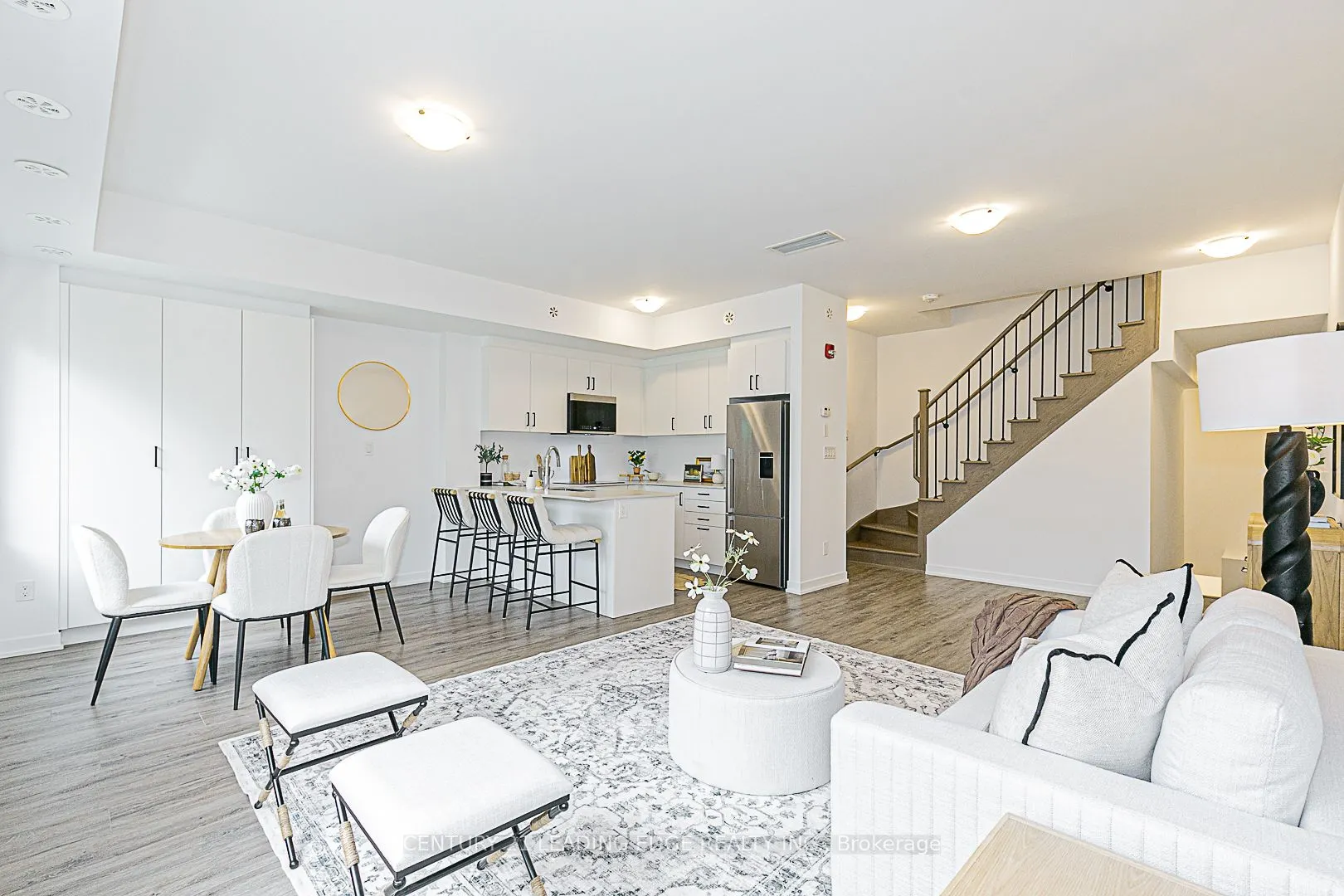 14 Marquette Avenue, #10
