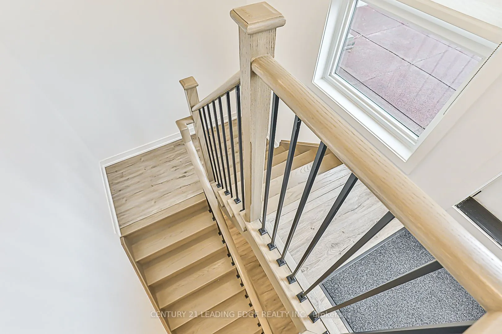 14 Marquette Avenue, #10