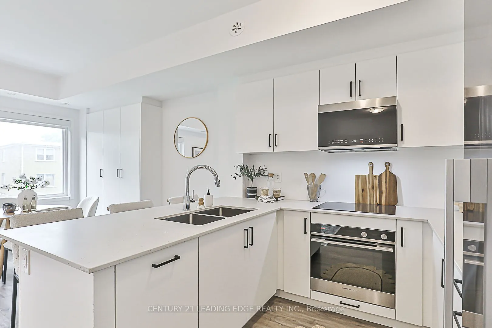 14 Marquette Avenue, #10