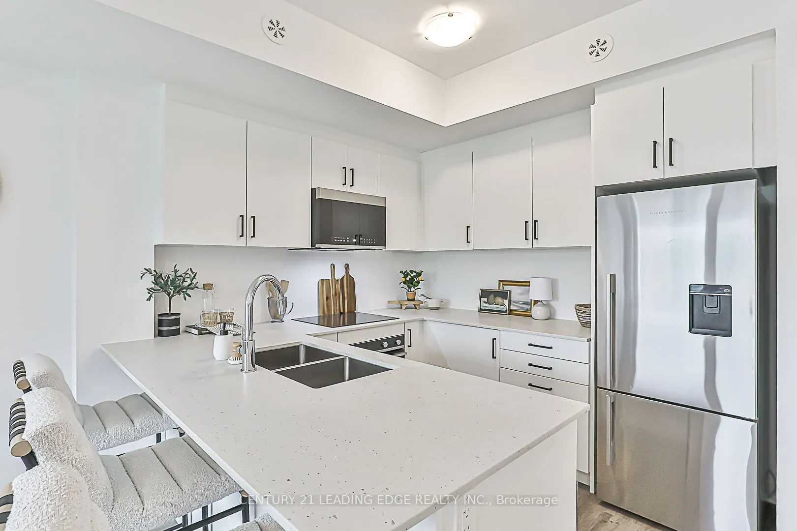 14 Marquette Avenue, #10