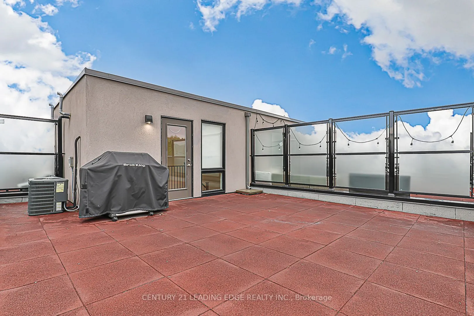 14 Marquette Avenue, #10