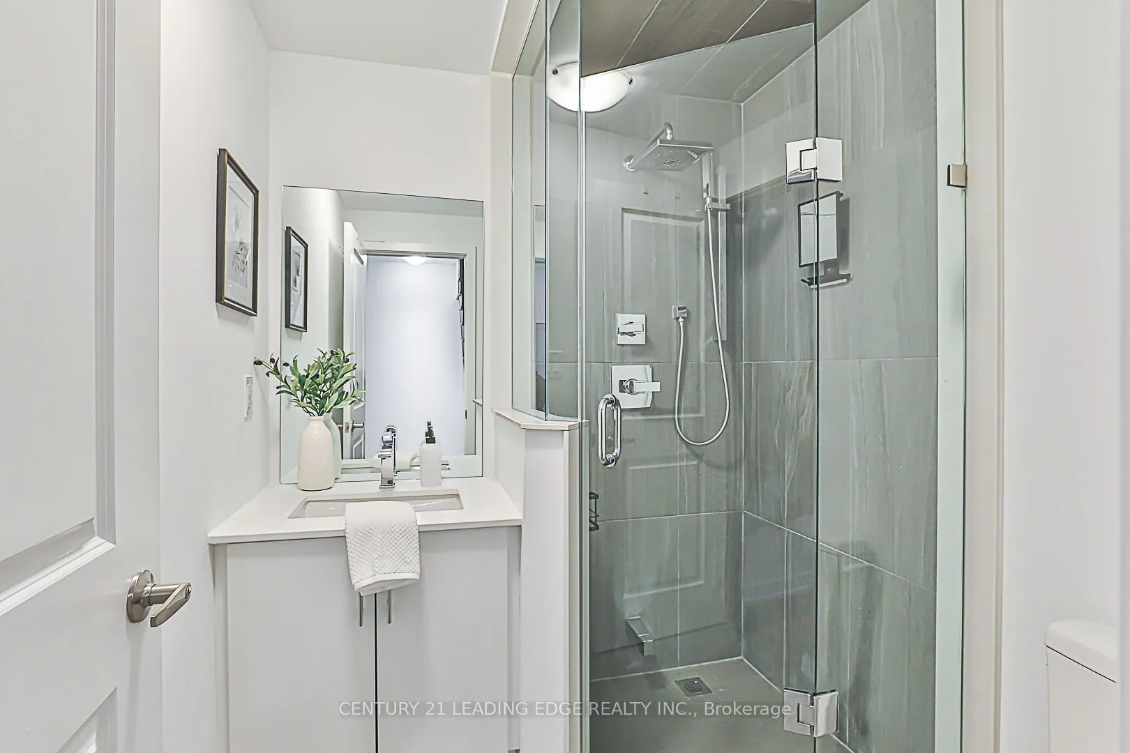 14 Marquette Avenue, #10