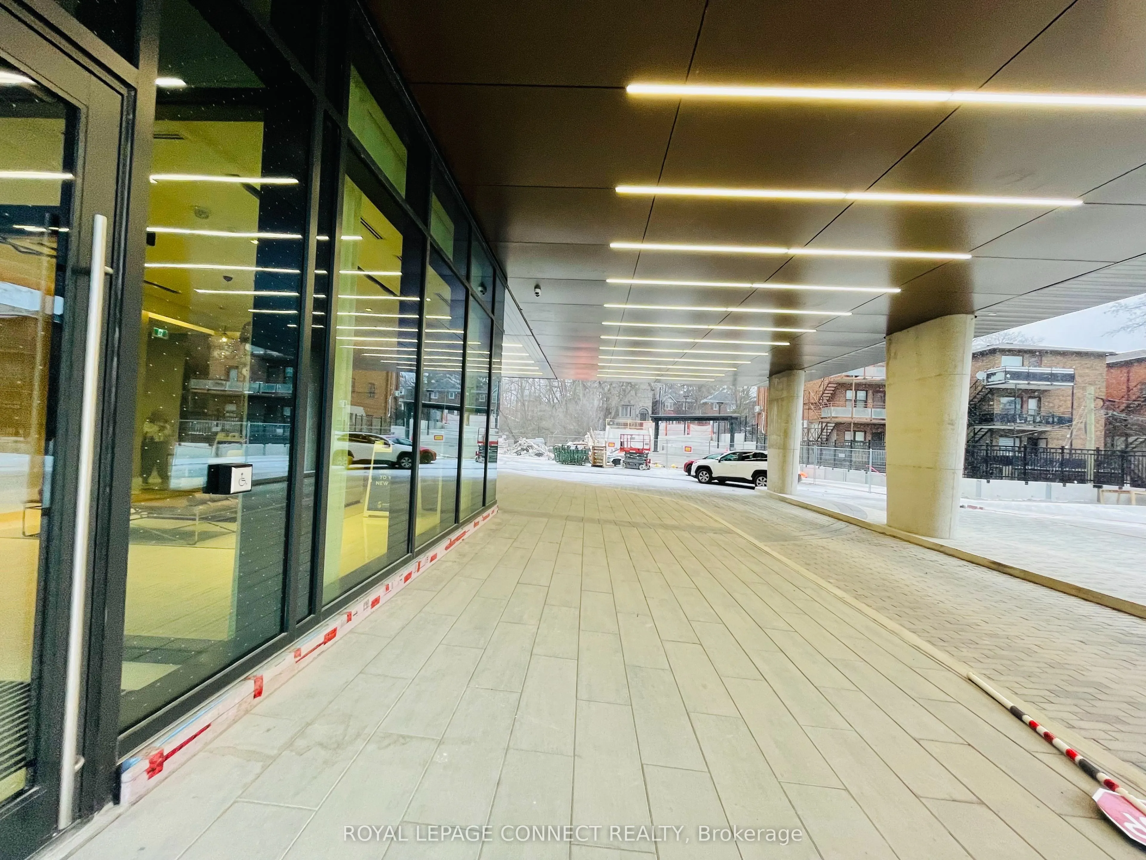 250 Lawrence Avenue W, #504