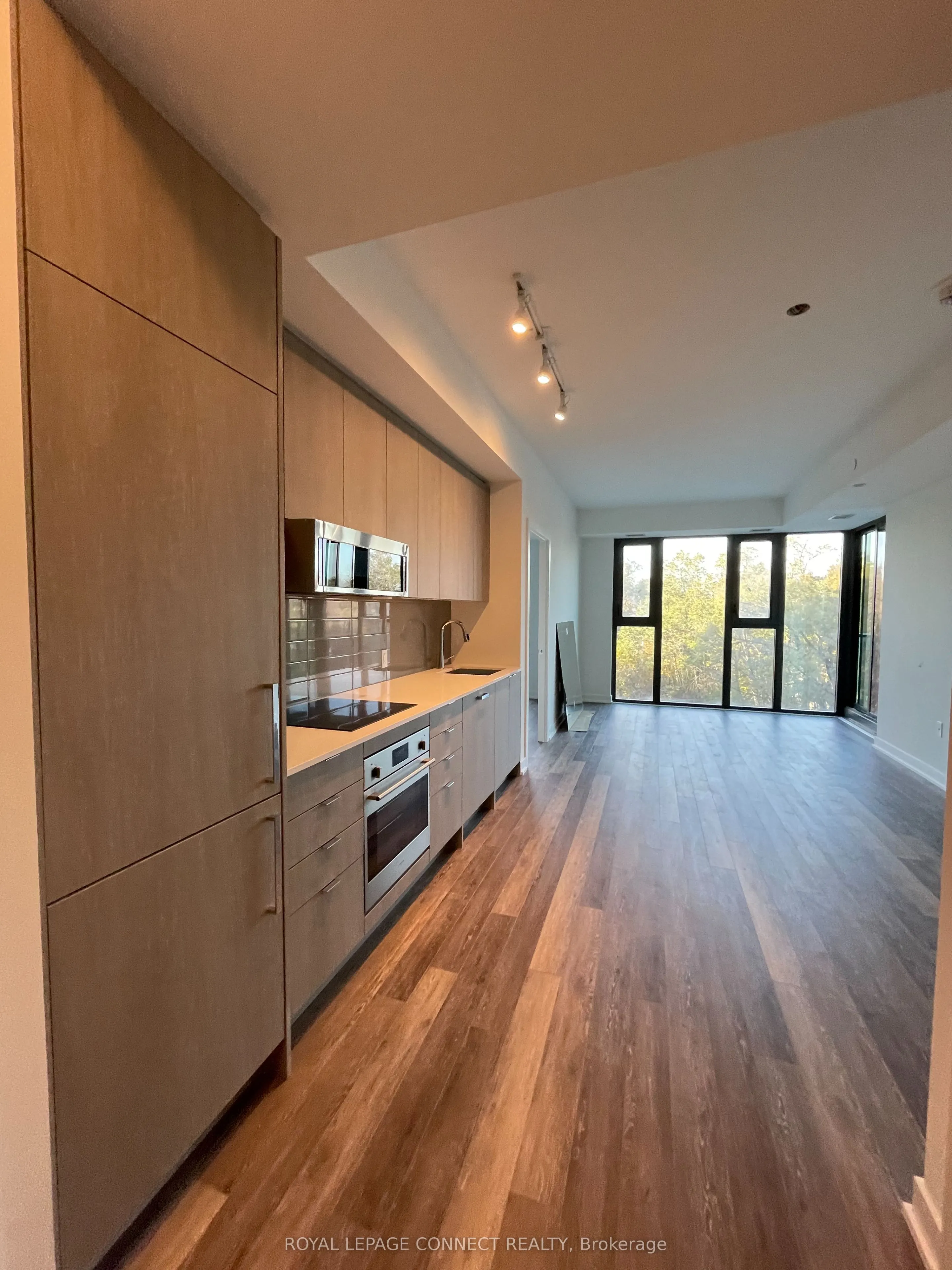 250 Lawrence Avenue W, #504
