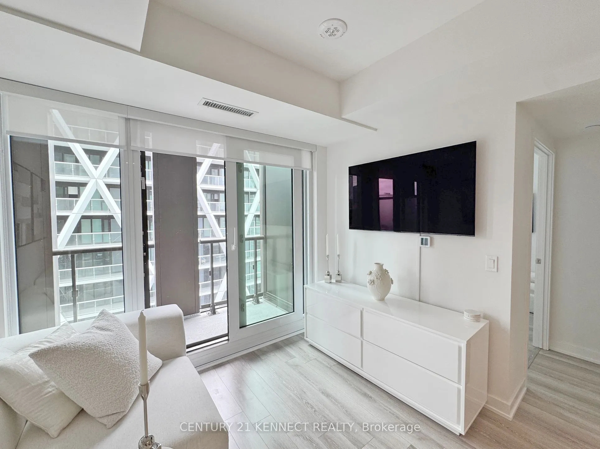 238 Simcoe Street, #3306
