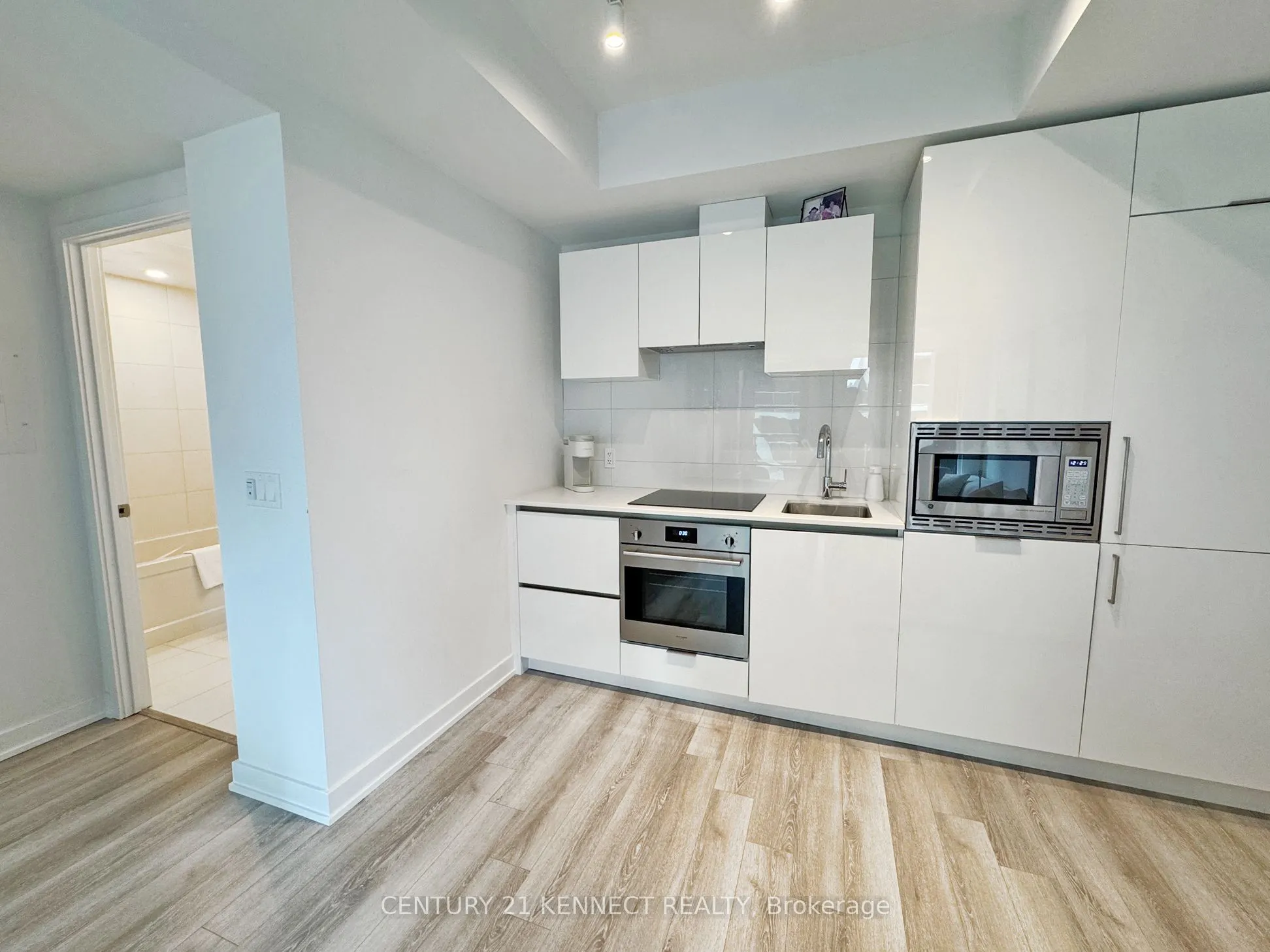 238 Simcoe Street, #3306