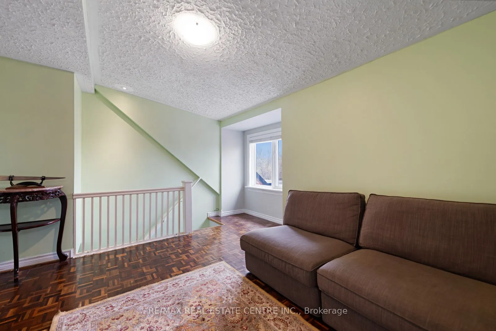14 Churchill Avenue