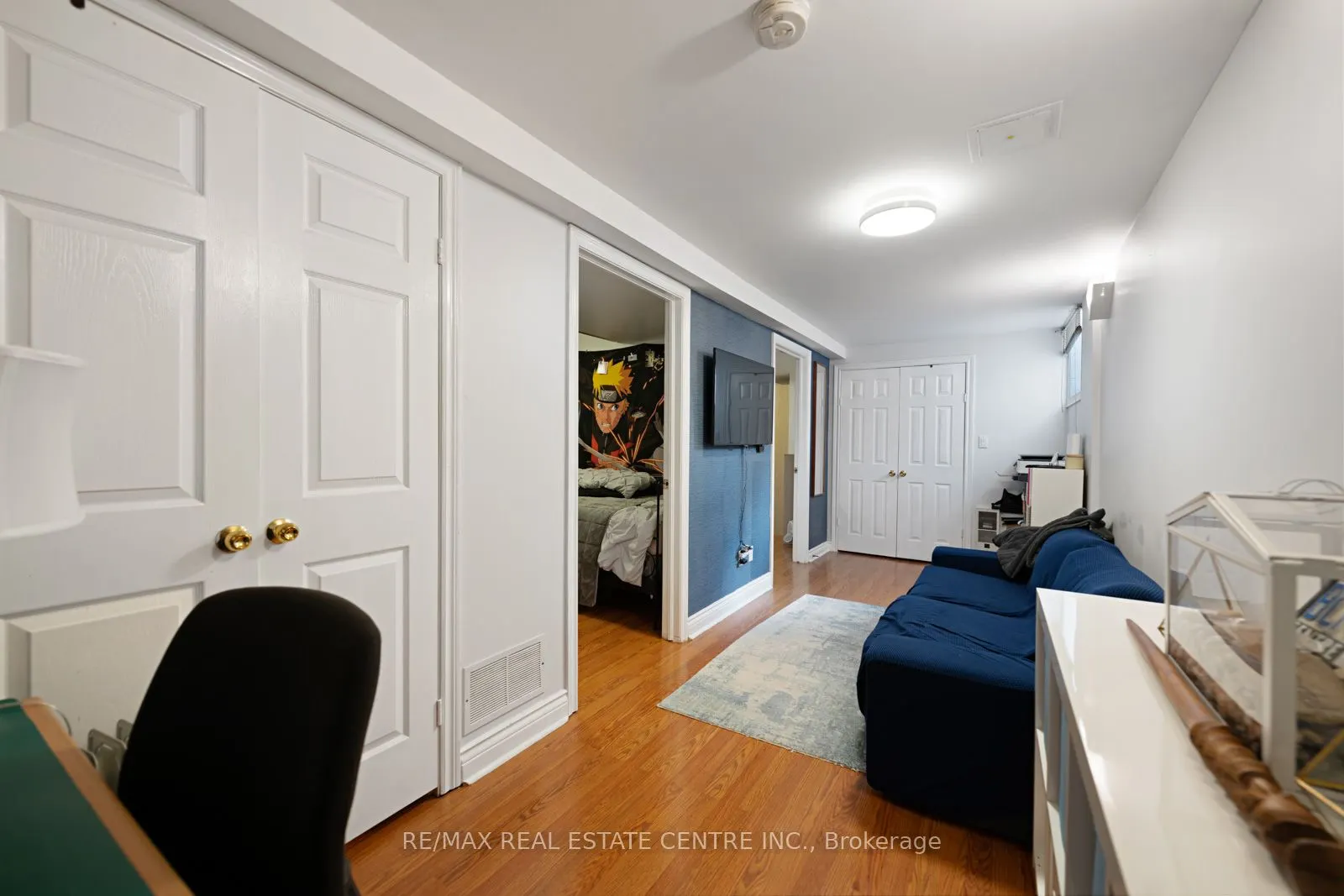 14 Churchill Avenue