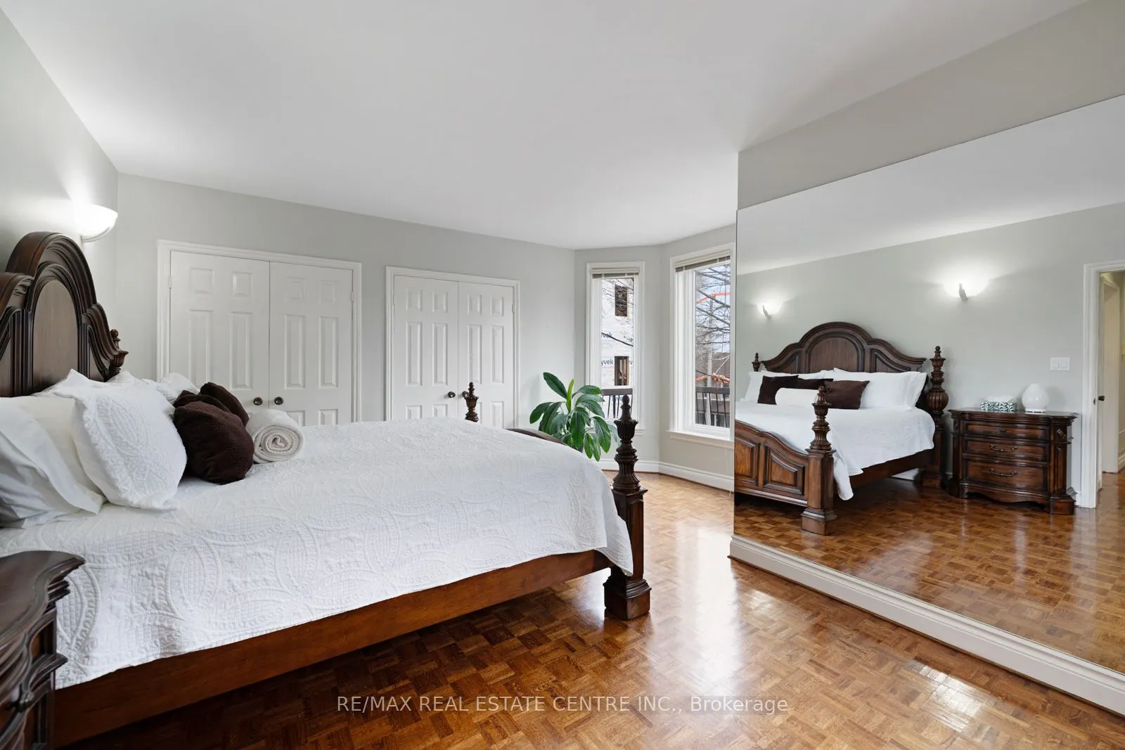 14 Churchill Avenue
