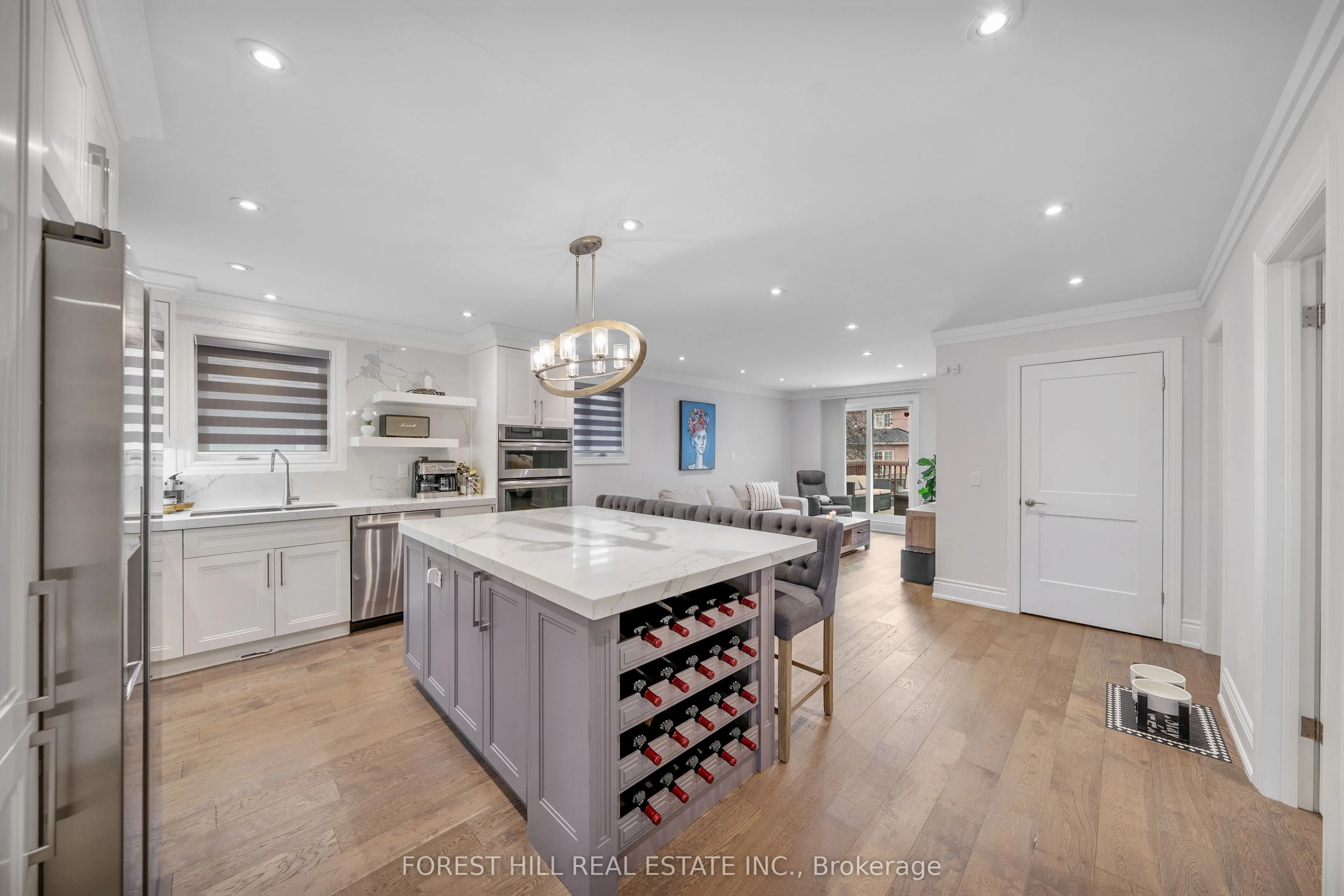 33 Madawaska Avenue