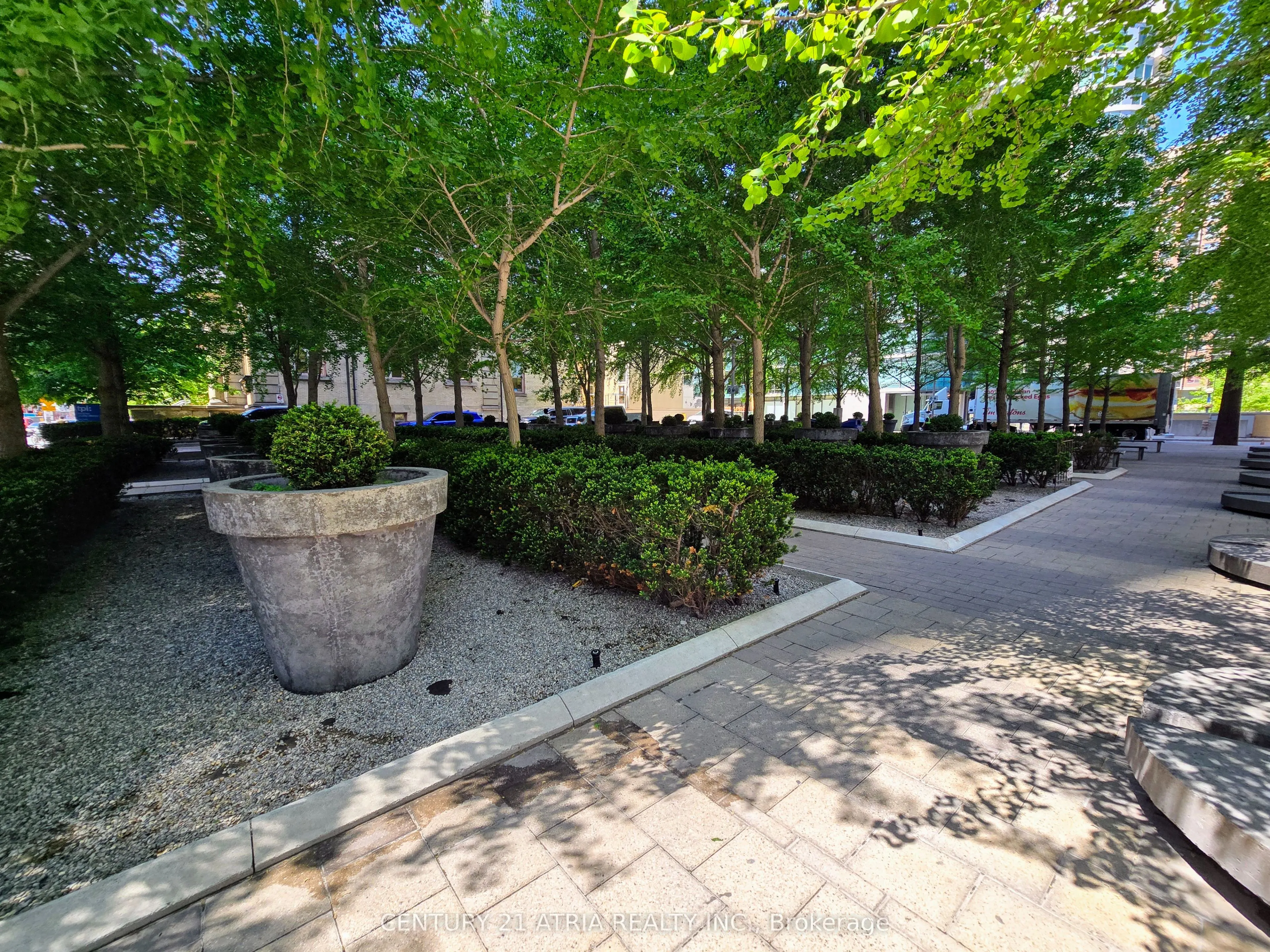 18 Yorkville Avenue, #3103
