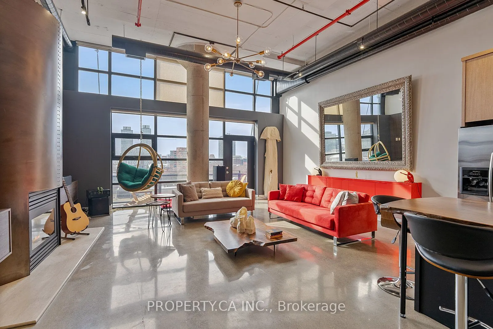 90 Sumach Street, #606