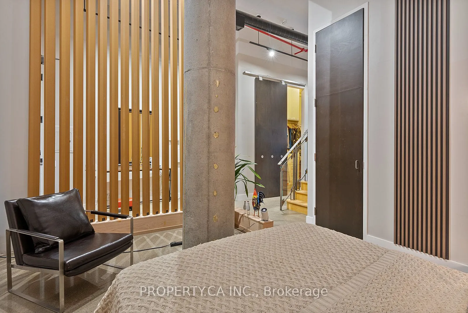 90 Sumach Street, #606
