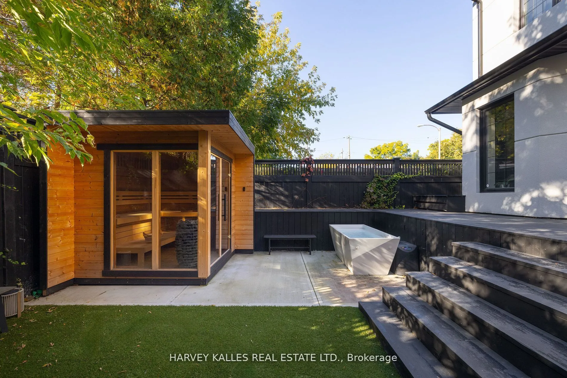 233 MacPherson Avenue