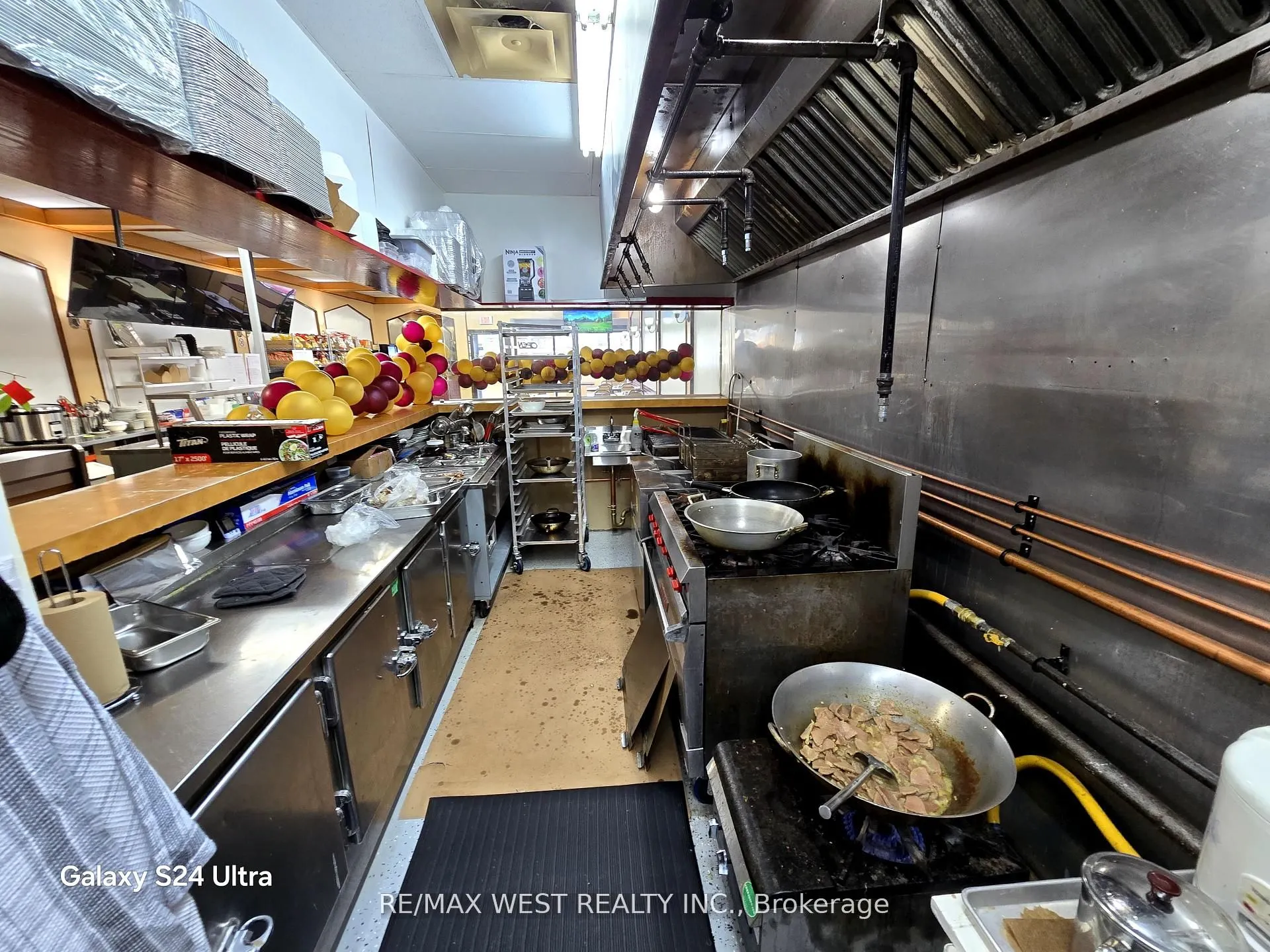 1646 Victoria Park Avenue, #2