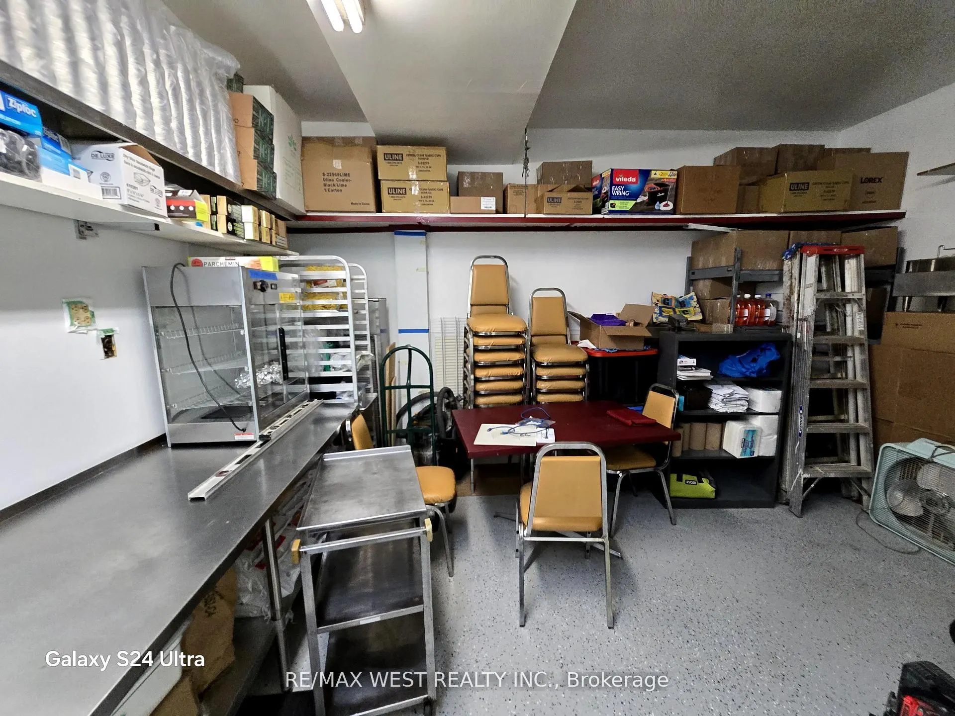 1646 Victoria Park Avenue, #2