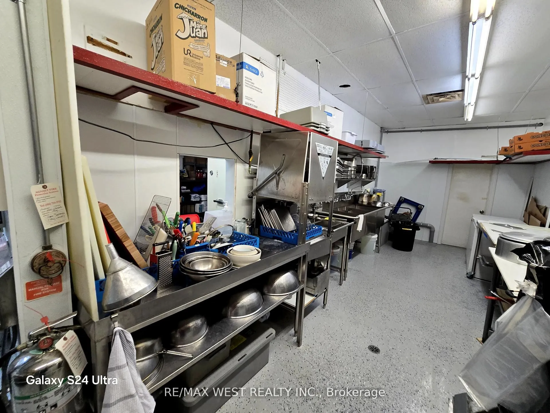 1646 Victoria Park Avenue, #2