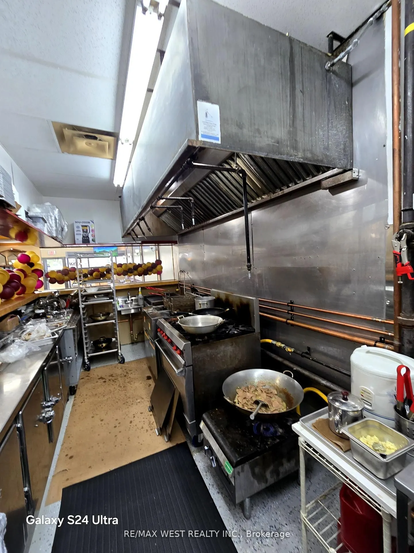 1646 Victoria Park Avenue, #2