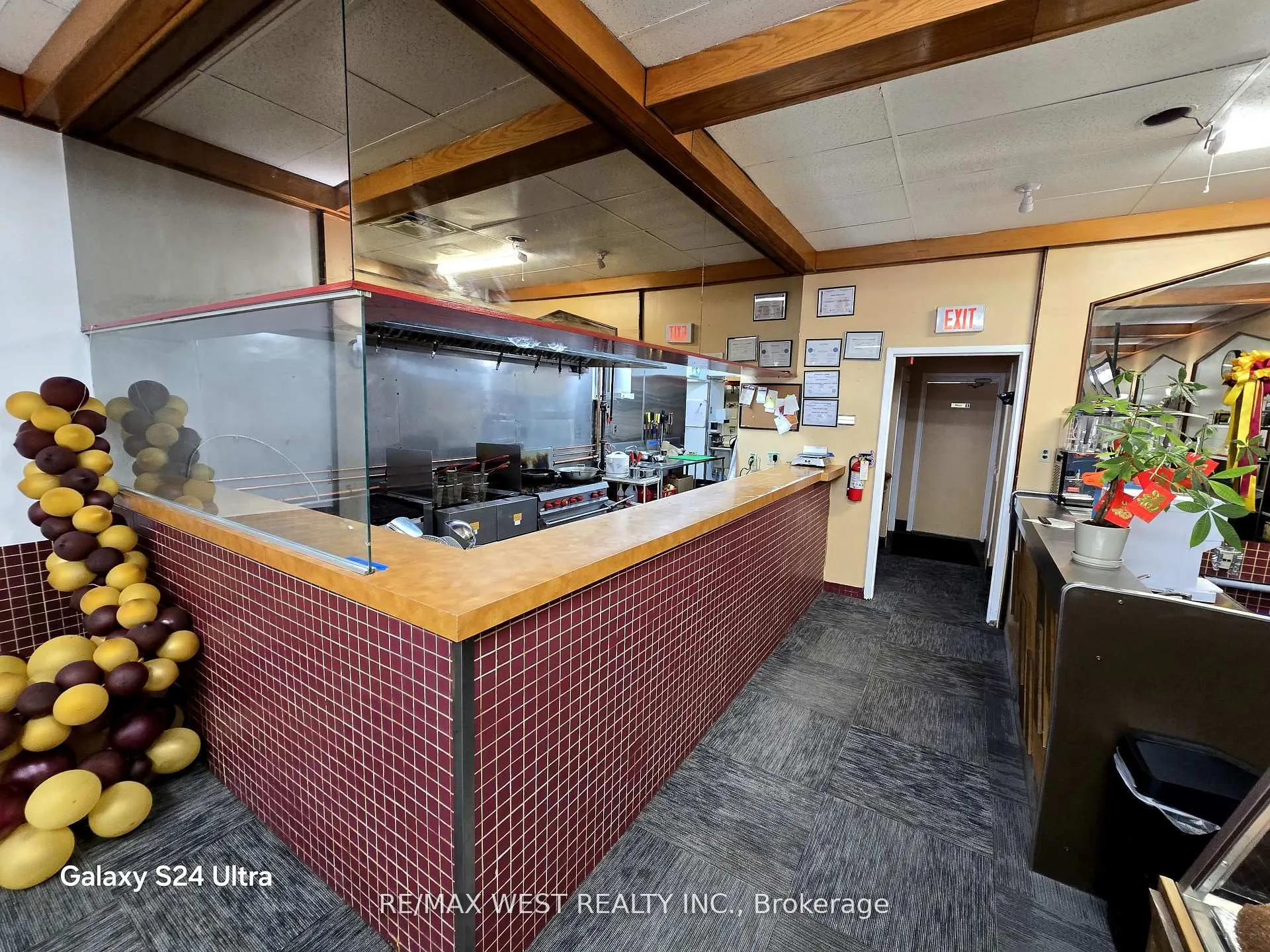 1646 Victoria Park Avenue, #2